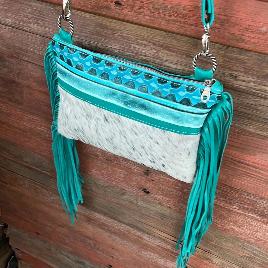 014 Patsy - B&W Speckle w/ Turquoise Matrix