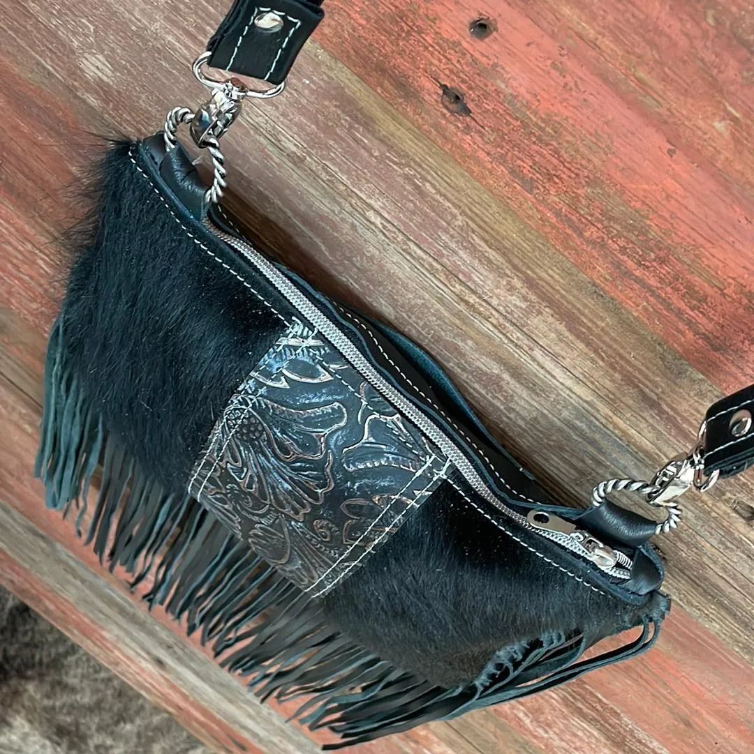 024 Patsy - Black w/ Autumn Ash