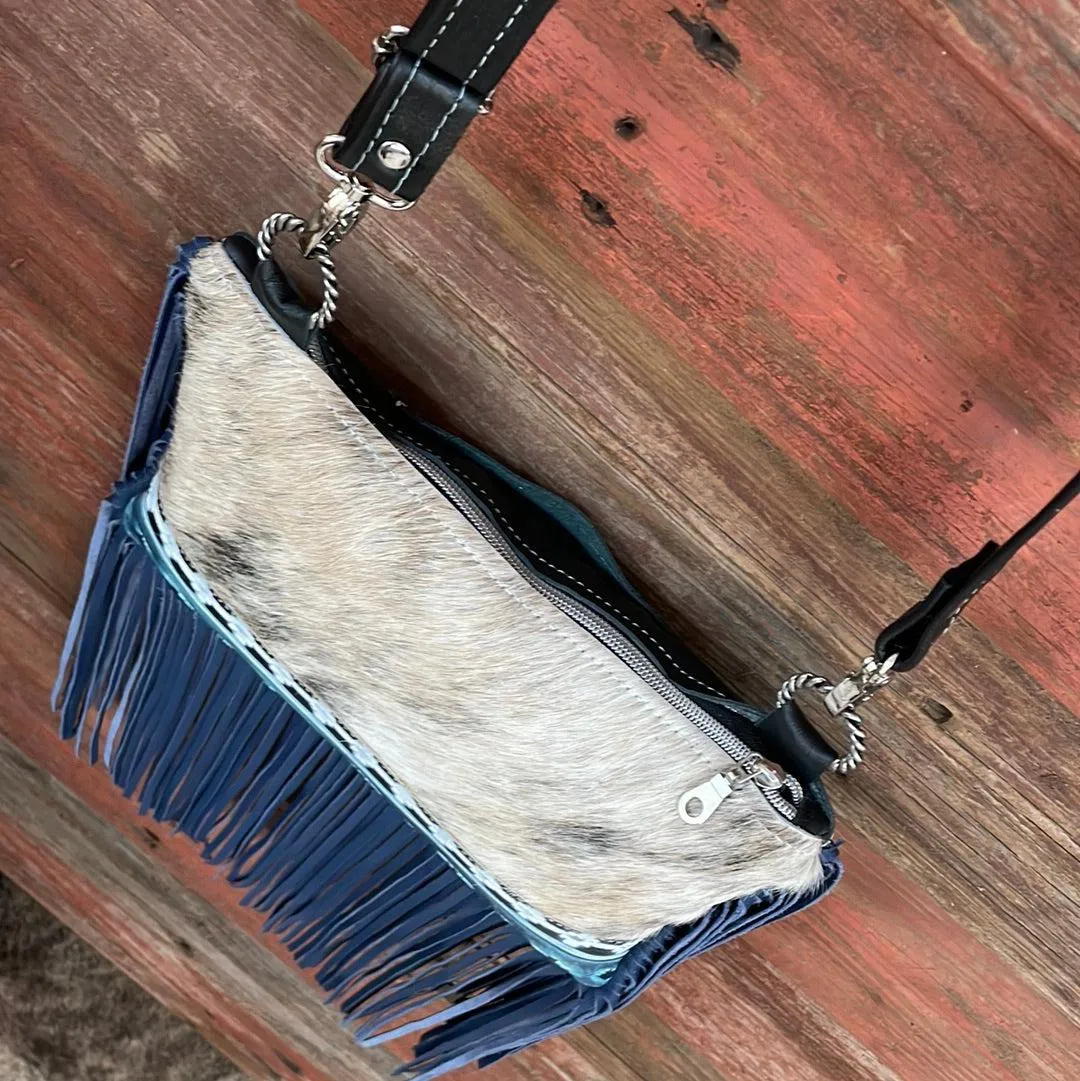 035 Patsy - Light Brindle w/ Glacier Park Navajo