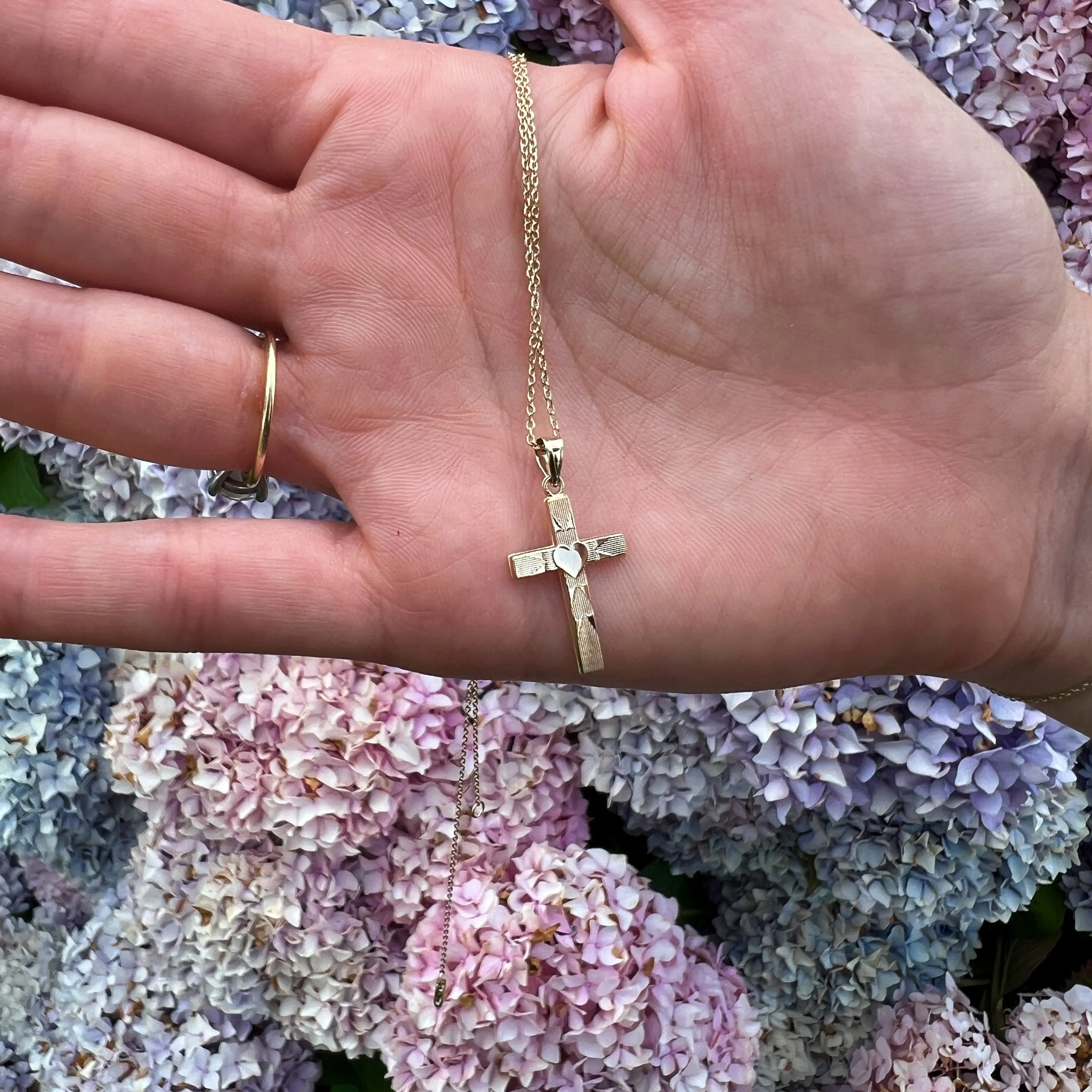 14K GOLD HEART CROSS PENDANT