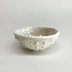 48. Urchin Mini Bowl - White - Pearl
