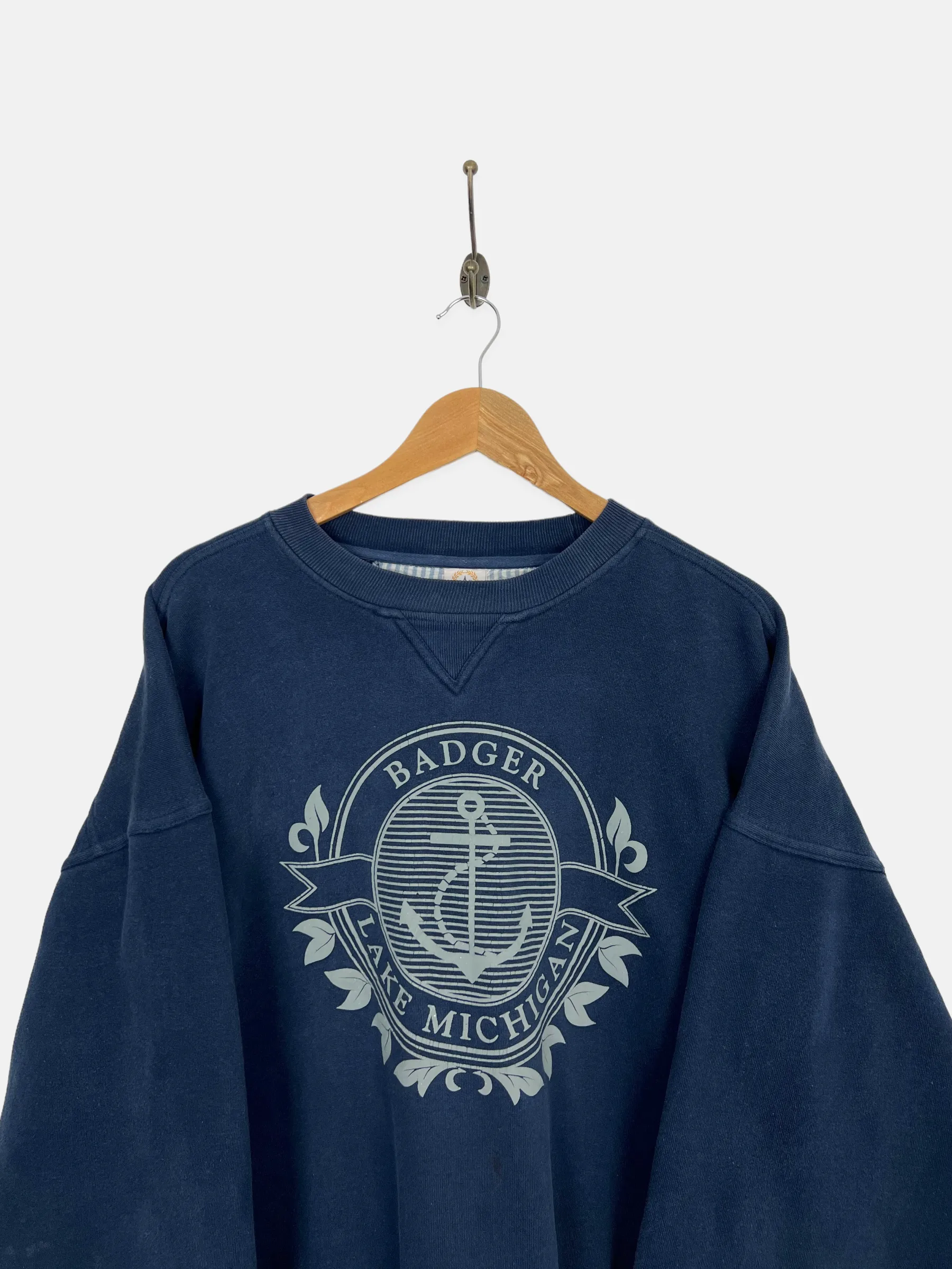 90's Badger Lake Michigan Vintage Sweatshirt Size M-L