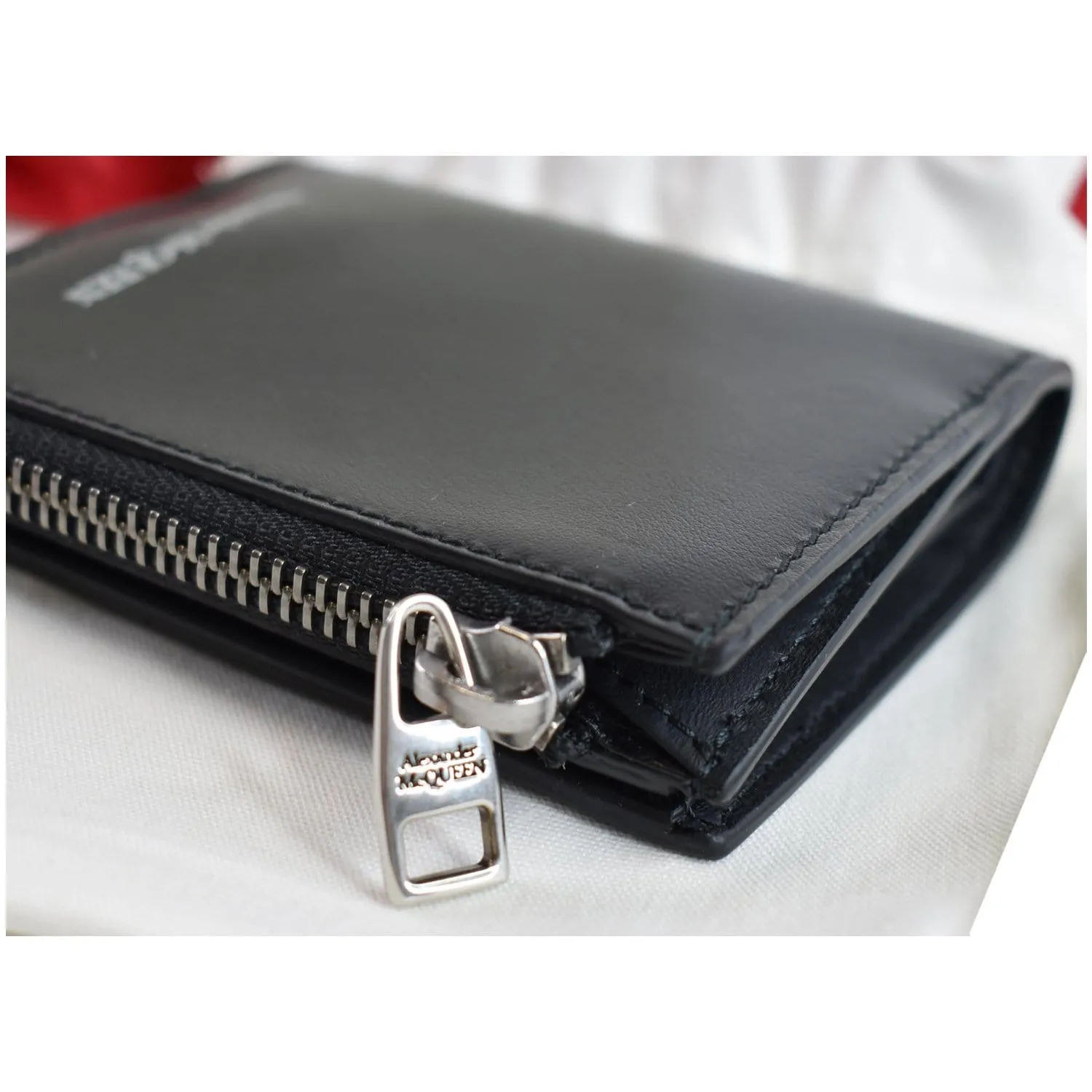 ALEXANDER MCQUEEN Logo-Print Leather Men's Black Wallet - 25% OFF