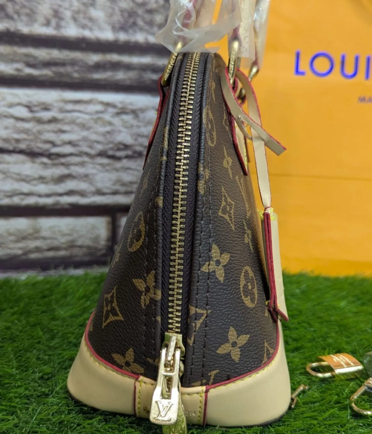 Alma Crossbody Shoulder Handbags