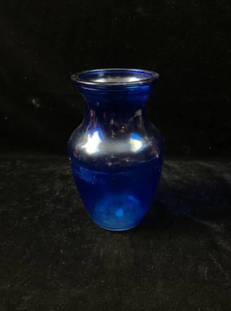 Beautiful Cobalt Glass 8" Vase