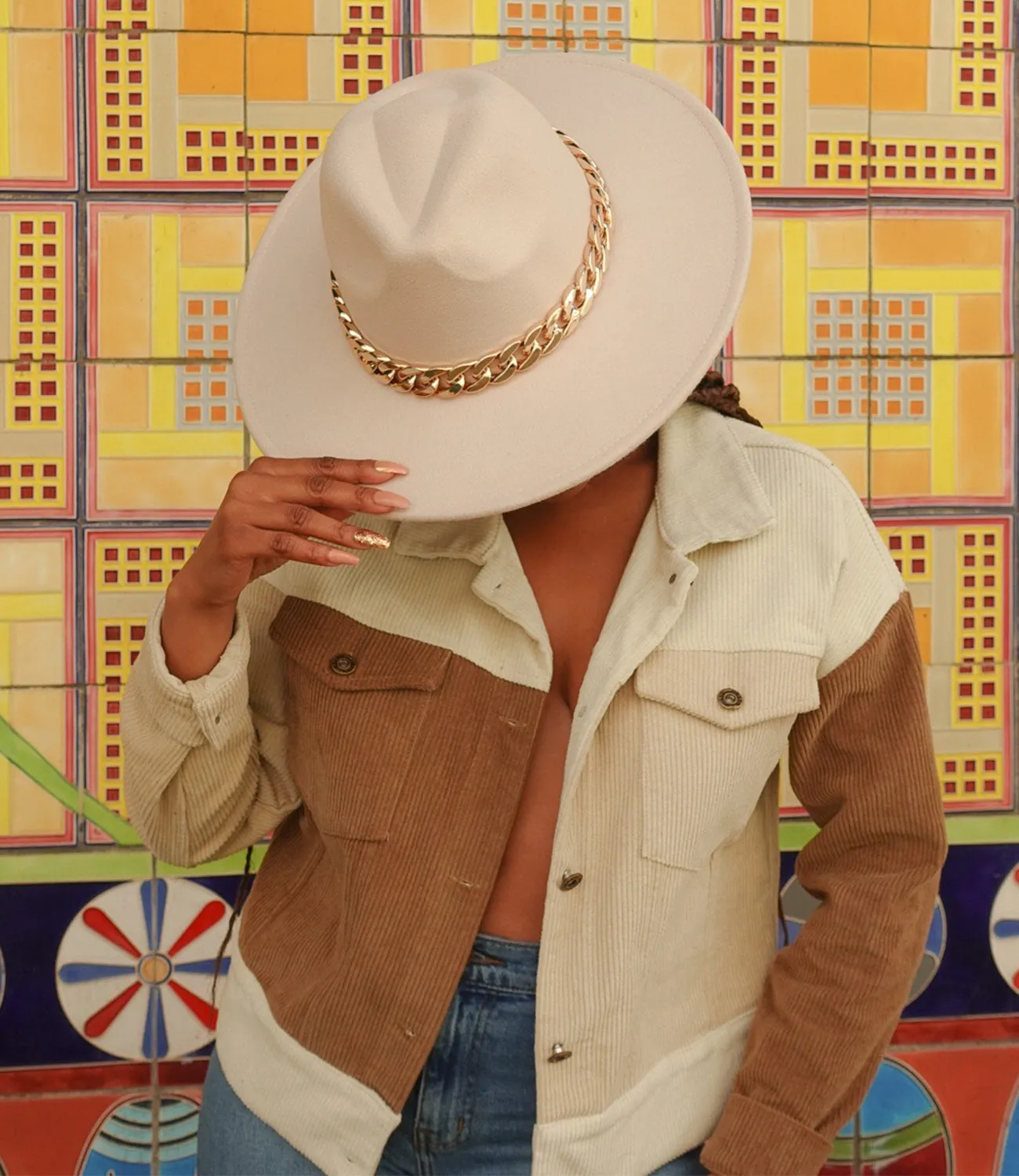 Break Every Chain Hat(Beige)