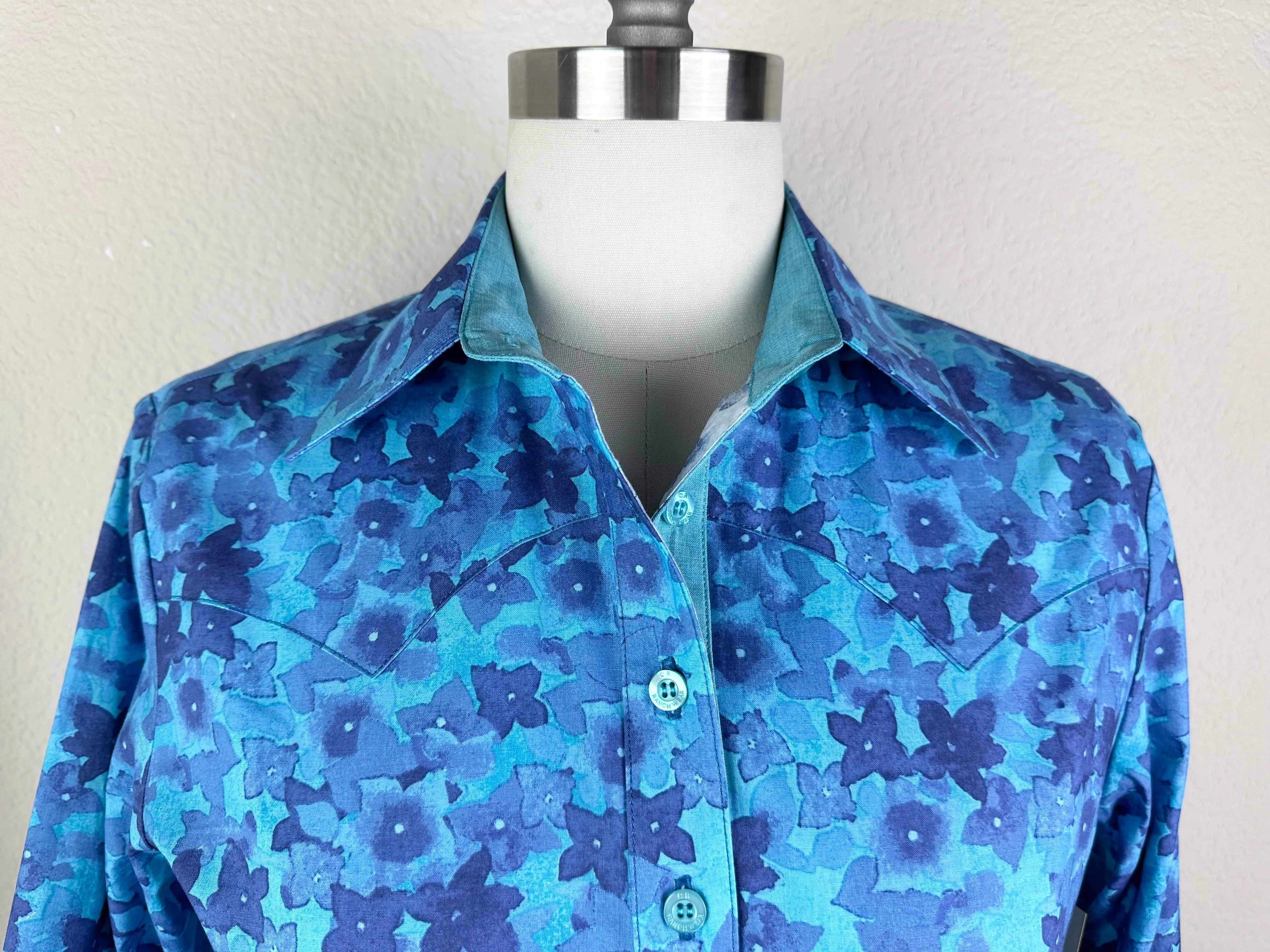 CR Western Pro Watercolor Violets Blue-FINAL SALE