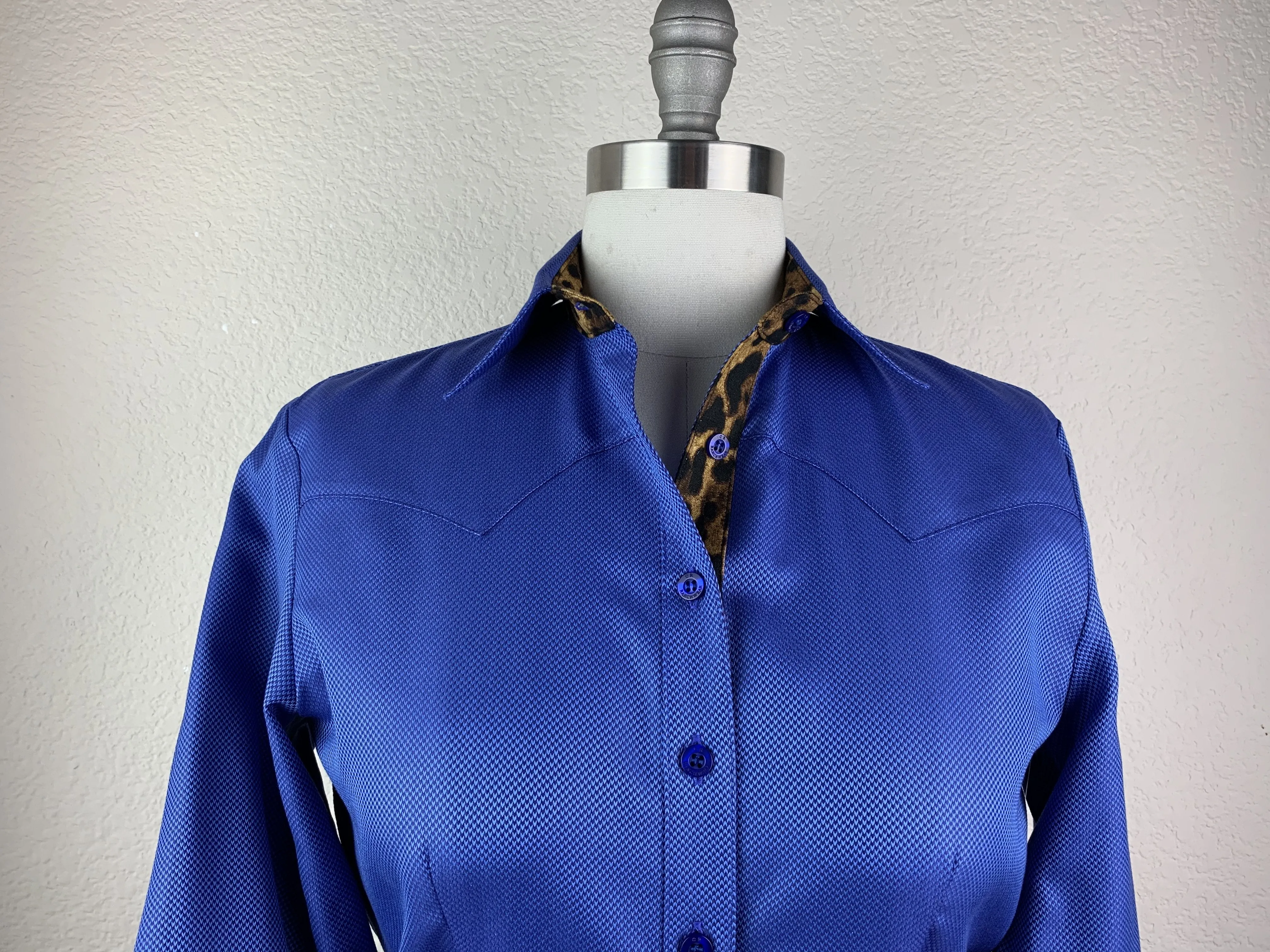 CR Western Pro Wild About Leopard Sapphire Italian Cotton