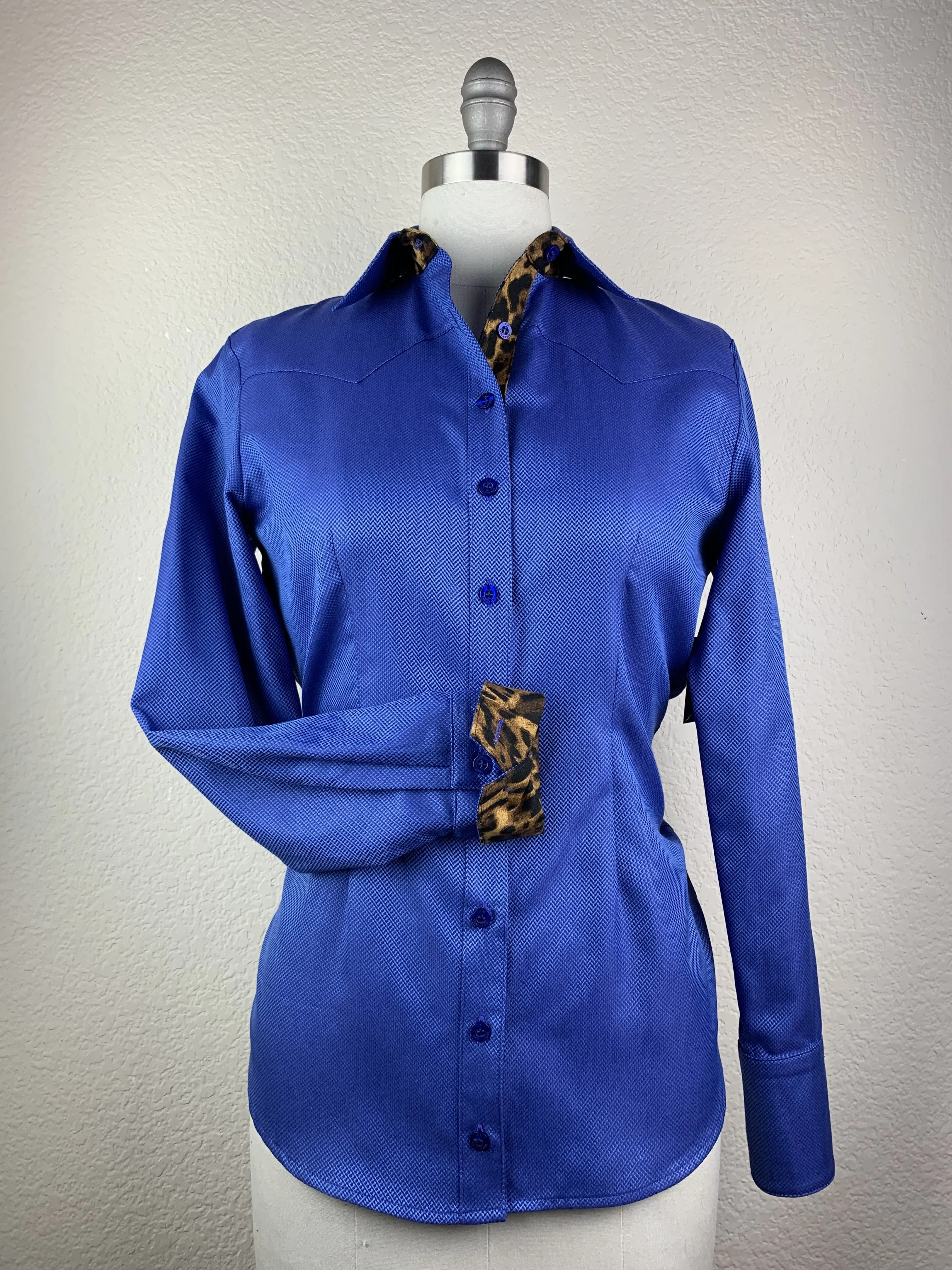 CR Western Pro Wild About Leopard Sapphire Italian Cotton