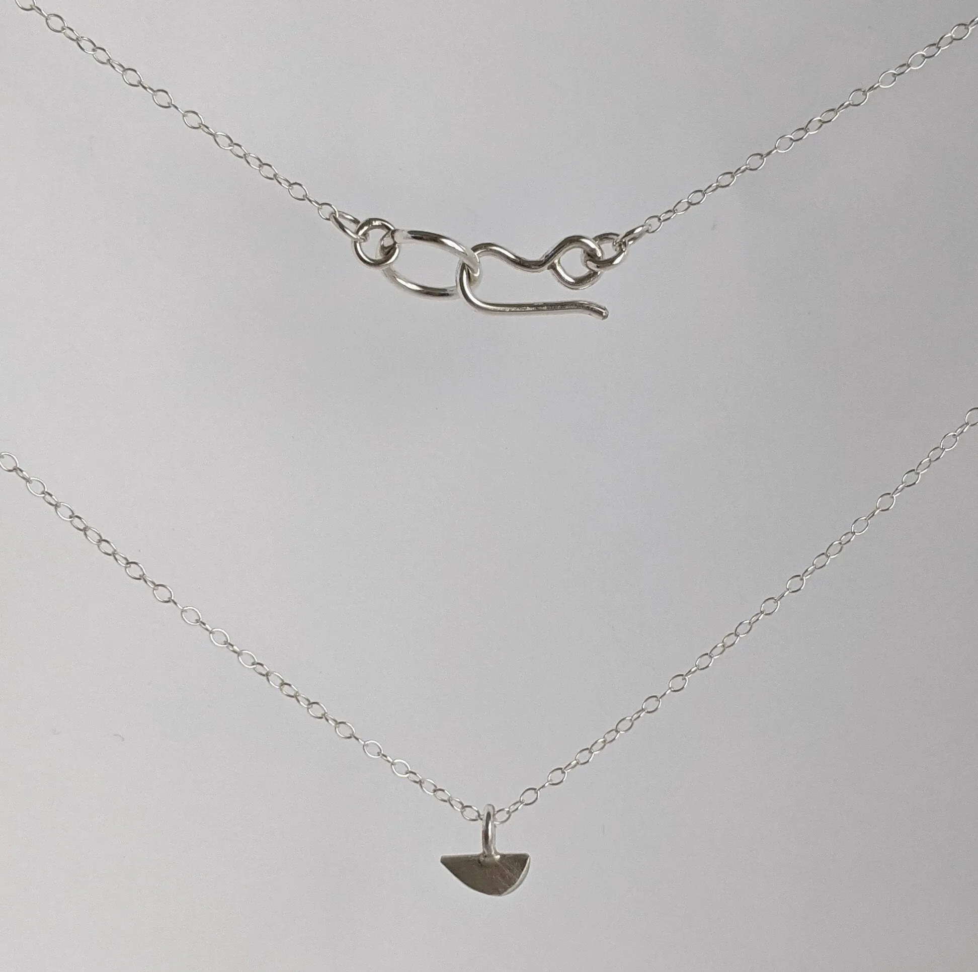 Demi Pendent Necklace