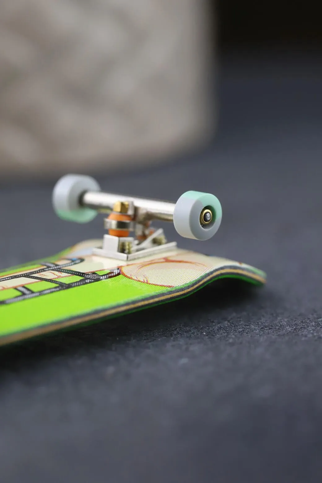 Dirty FB illPills -  Green/Grey Swirl Urethane Fingerboard Wheels (70D Street Shape)