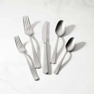 French Perle Scallop 65-Piece Flatware Set
