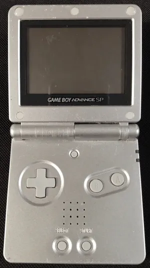 Gameboy Advance SP 001 konsol (Sølv) (kosmetiske fejl)