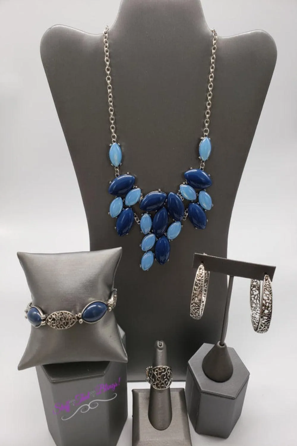 Glimpses of Malibu - Fashion Fix October 2021