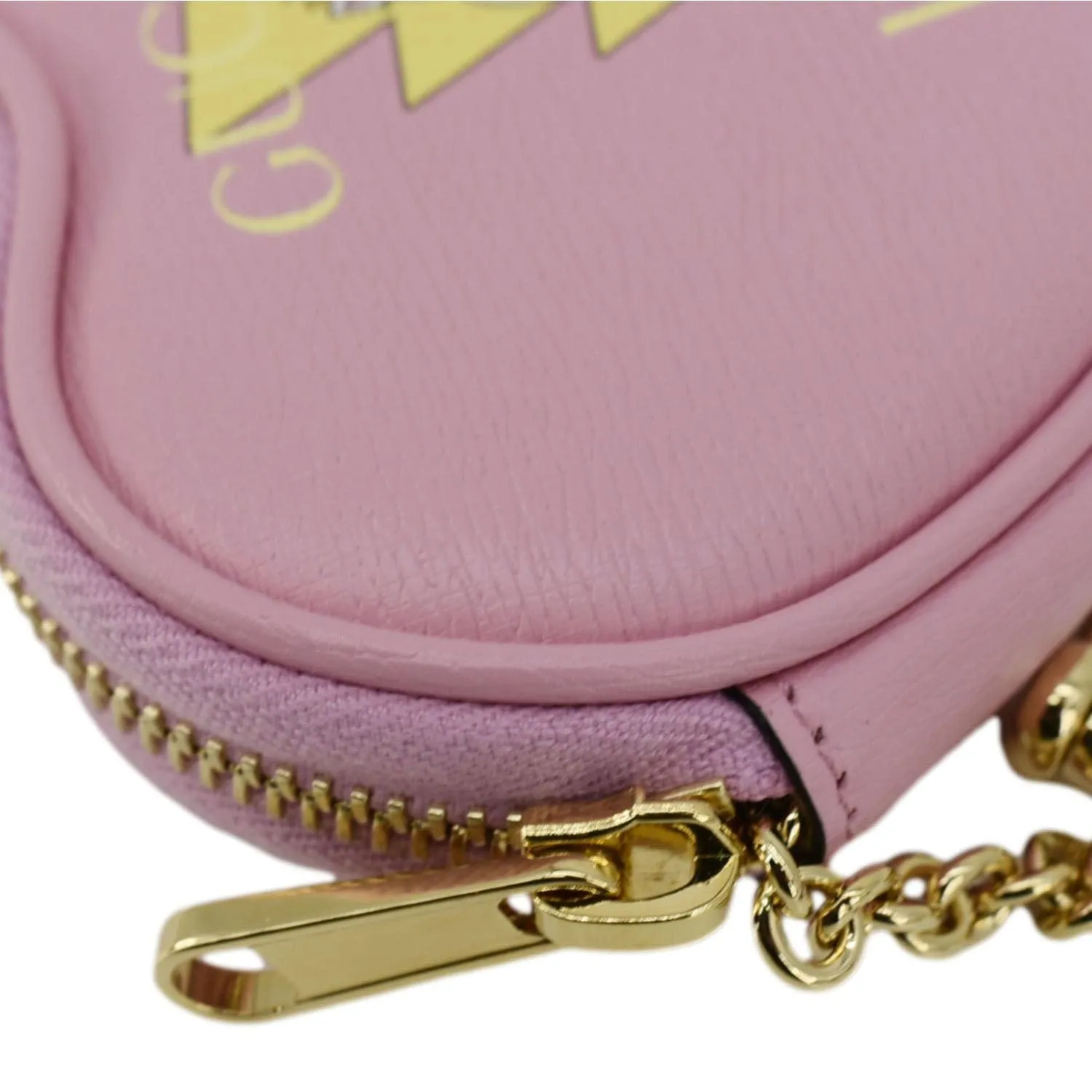 Gucci Bananya Heart Print Leather Coin Case Pink 701062