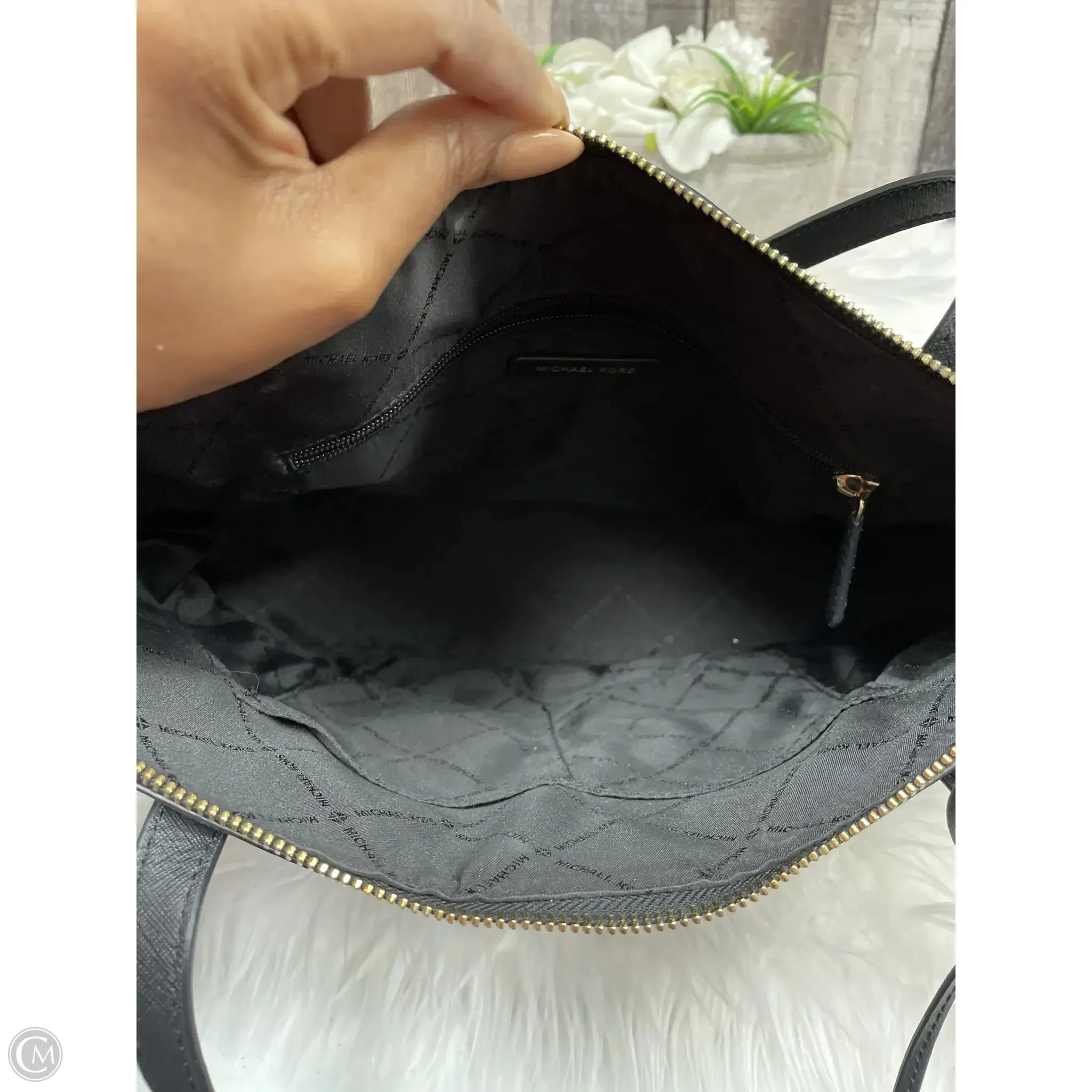 Handbag Designer By Michael Kors, Size: Medium