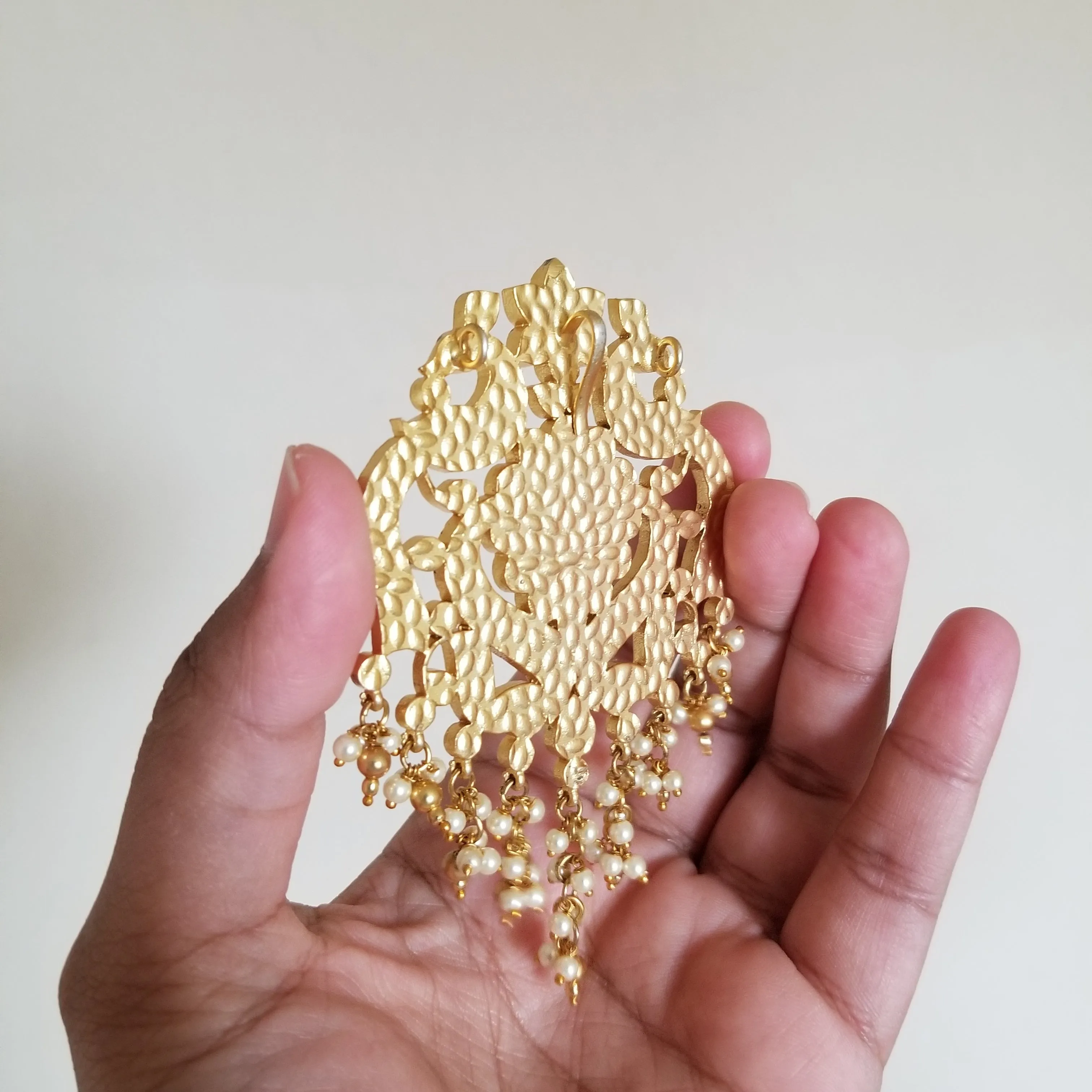 Jadau Kundan Big Peacock Pendant Witrh Pearl Drops JV29