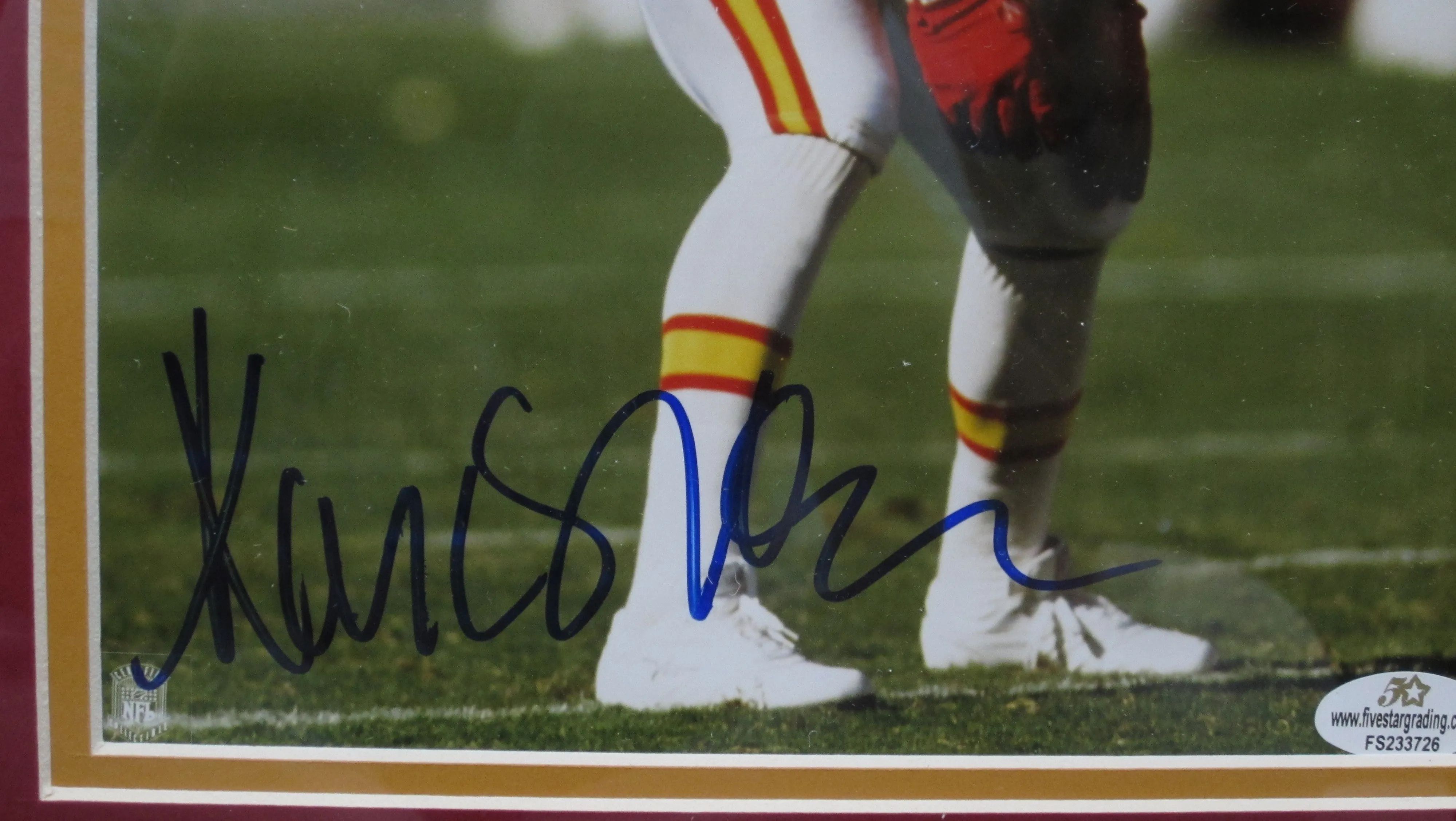 Kansas City Chiefs Marcus Allen Hand Signed Autographed 8x10 Photo Custom Framed & Matted with COA