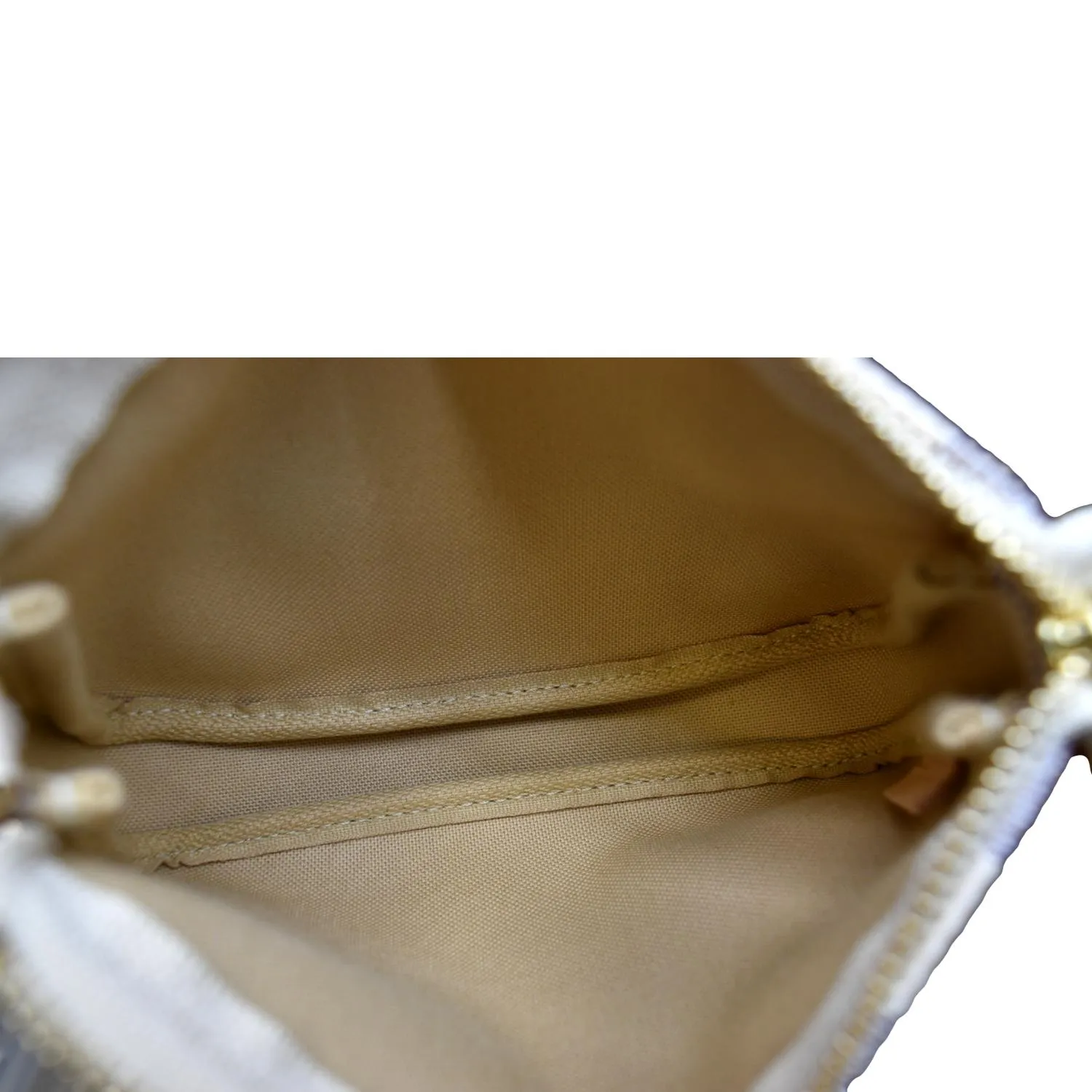 LOUIS VUITTON Mini Pochette Damier Azur Accessories Pouch White