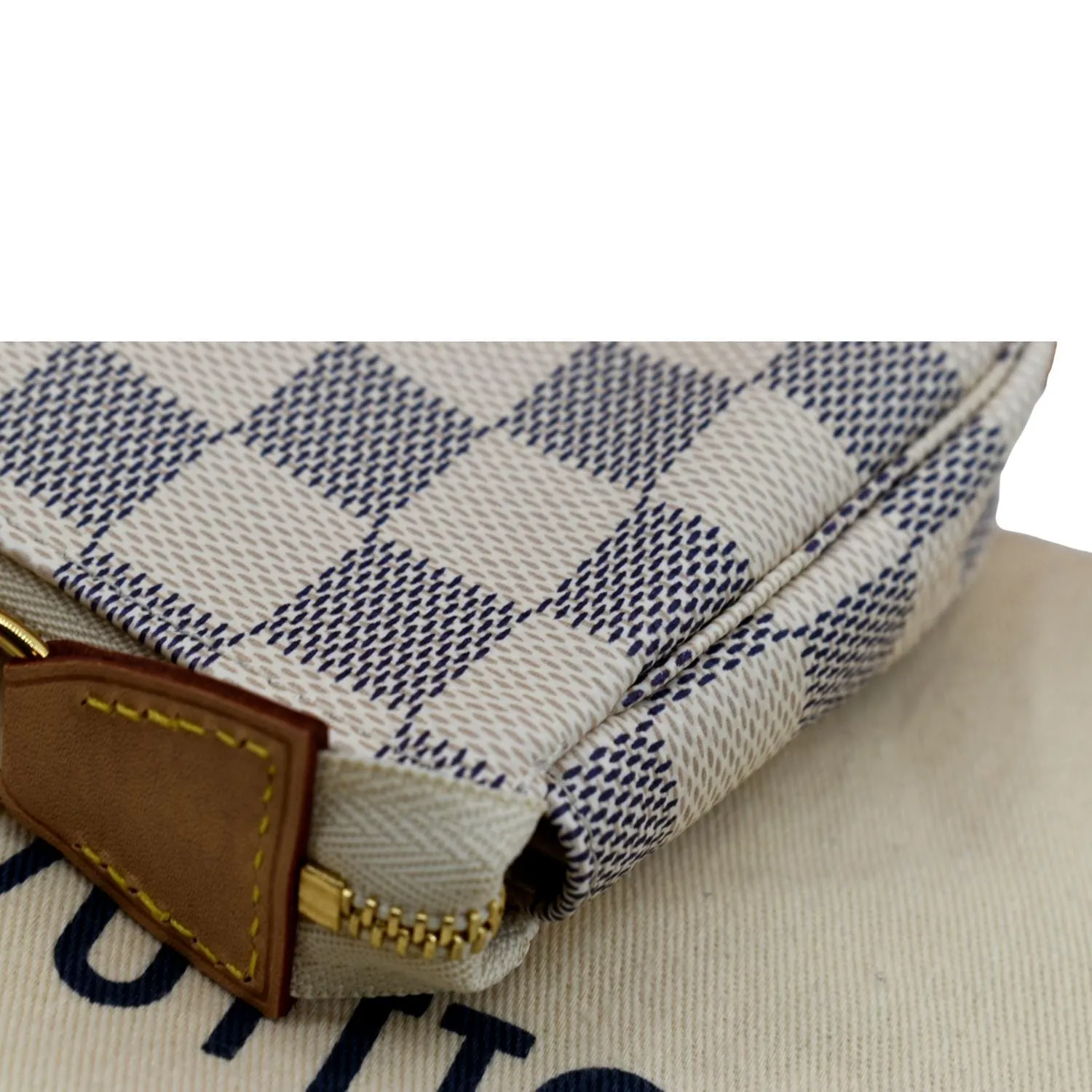 LOUIS VUITTON Mini Pochette Damier Azur Accessories Pouch White