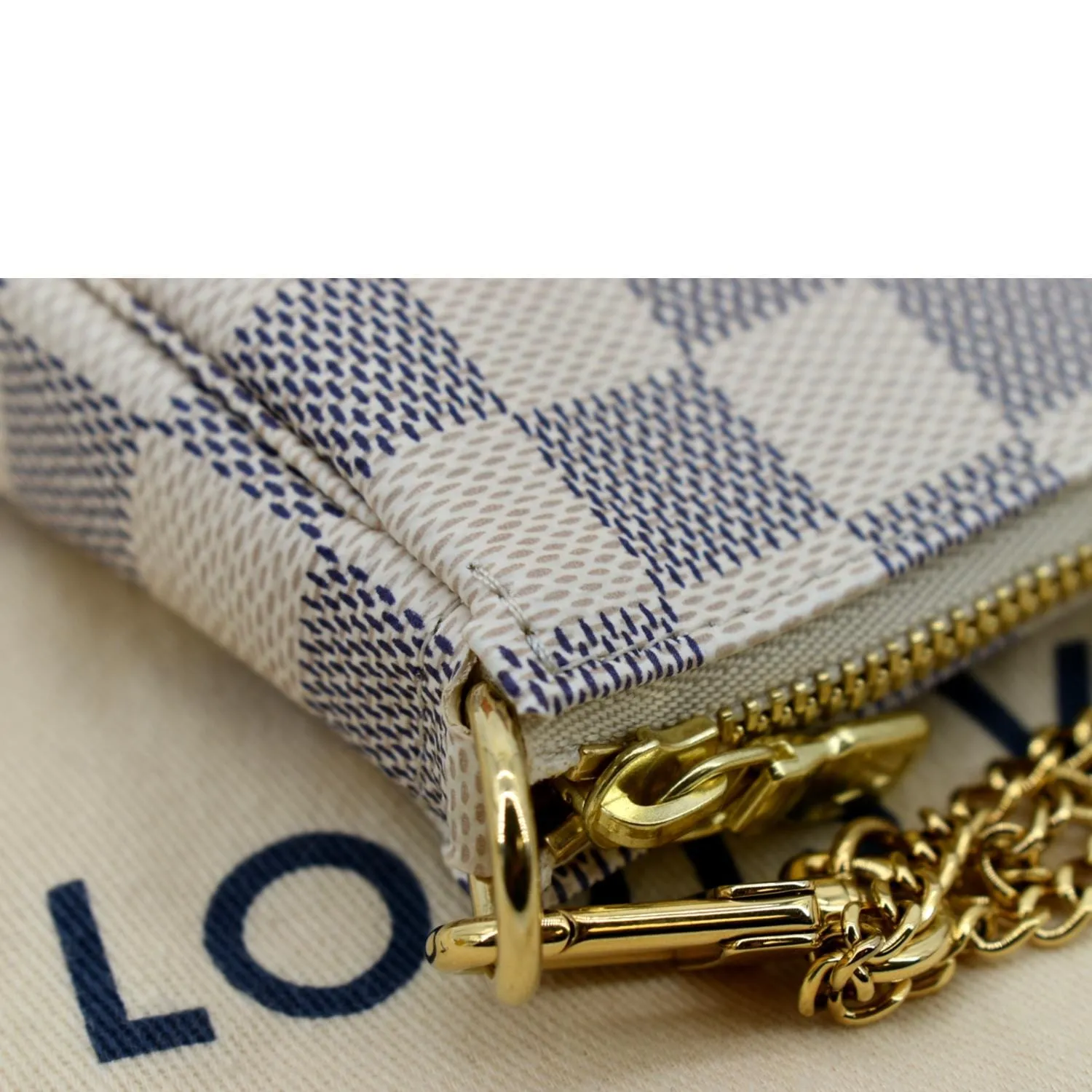 LOUIS VUITTON Mini Pochette Damier Azur Accessories Pouch White