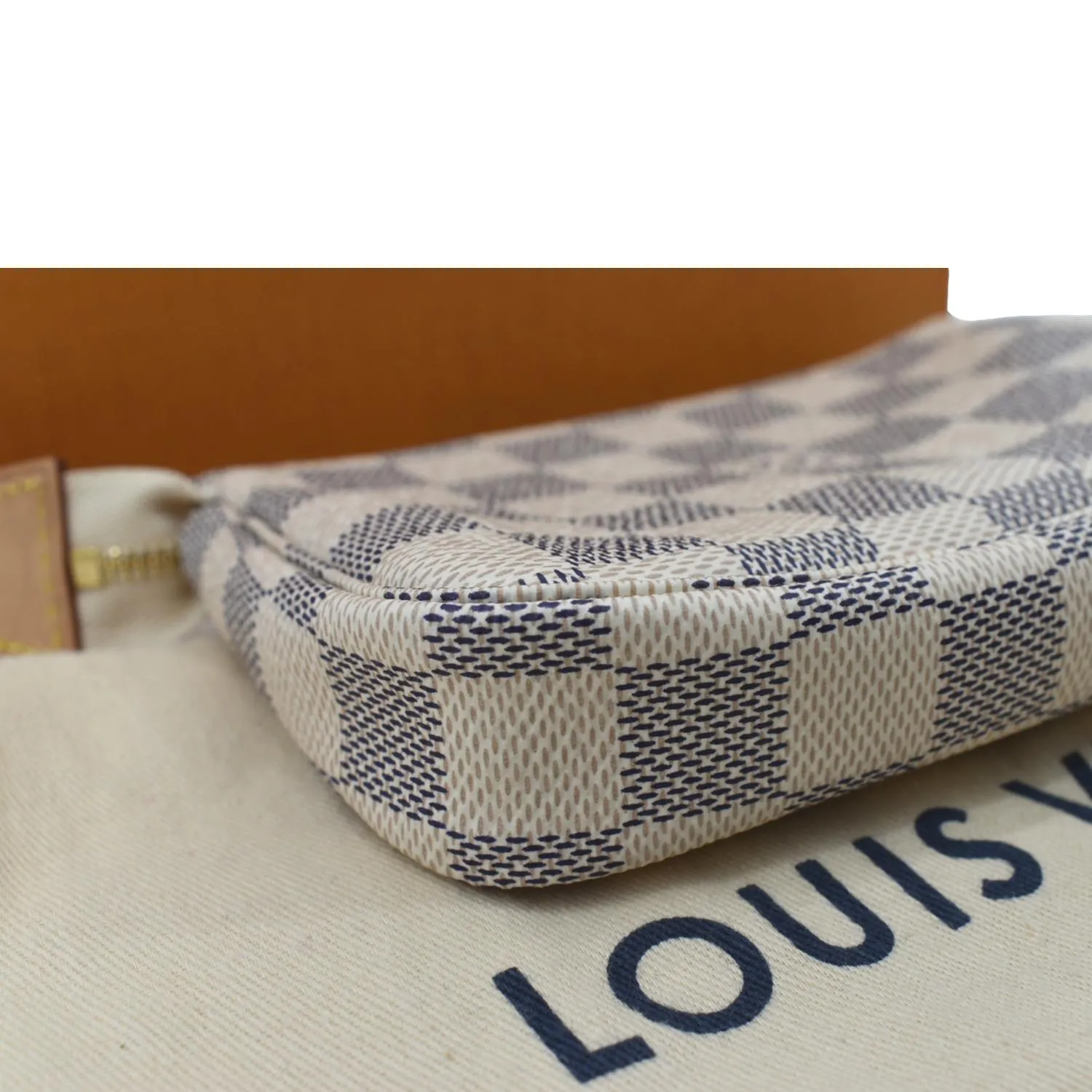 LOUIS VUITTON Mini Pochette Damier Azur Accessories Pouch White
