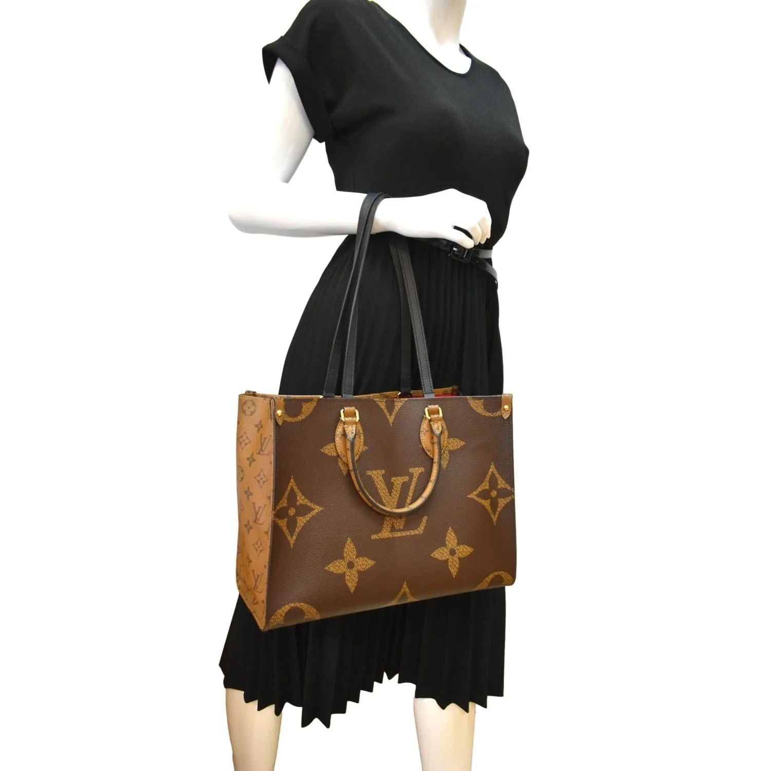 LOUIS VUITTON Onthego MM Giant Monogram Canvas Tote Shoulder Bag Brown