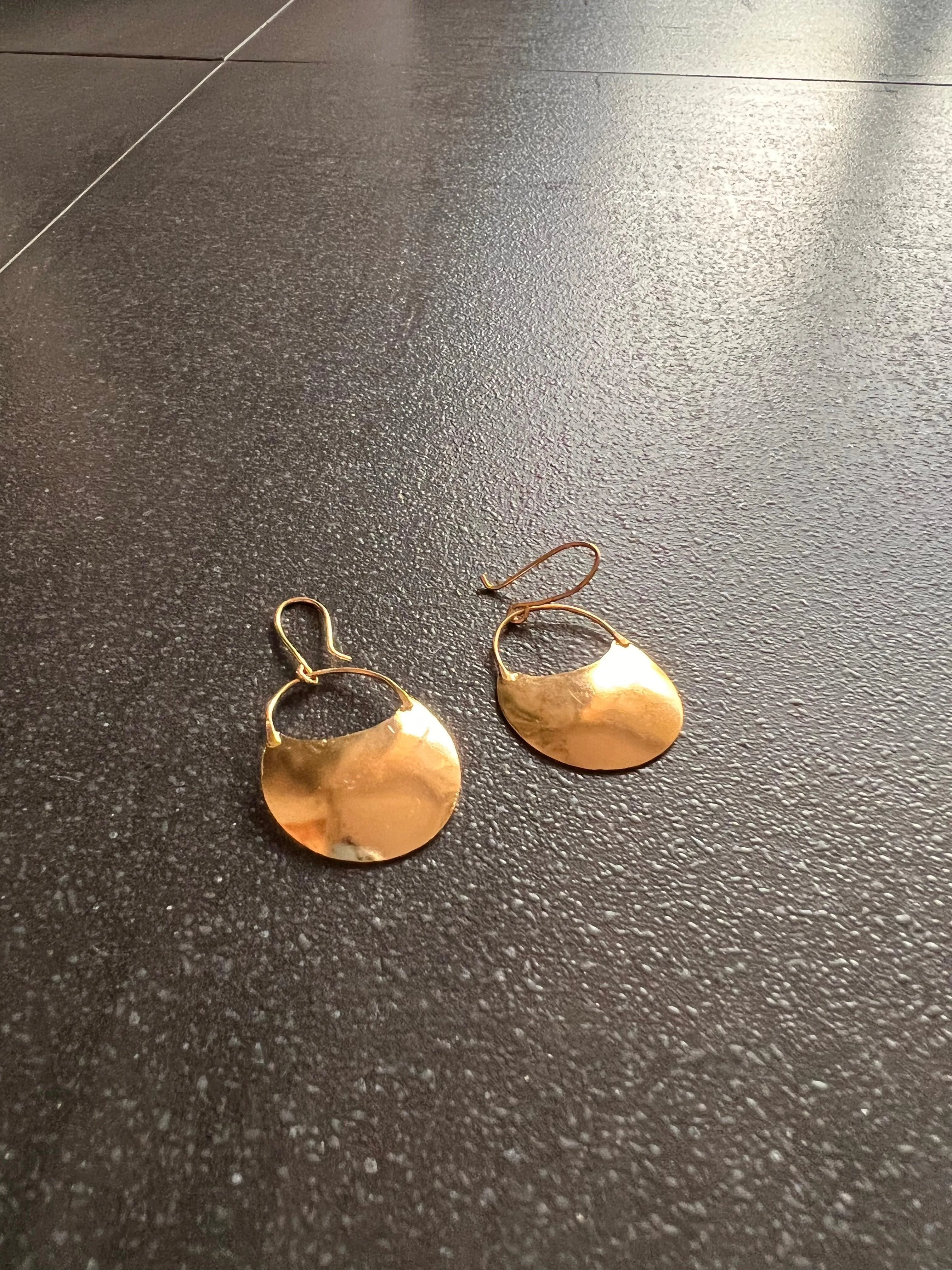 Minimalist Gold Tone Danglers