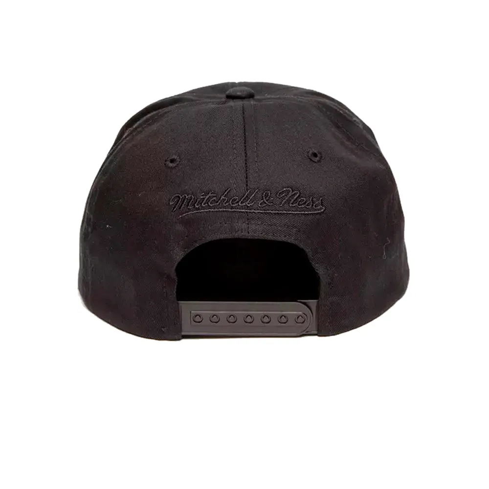 Mitchell & Ness - Chicago Bulls Retro Throwback - Snapback - Black