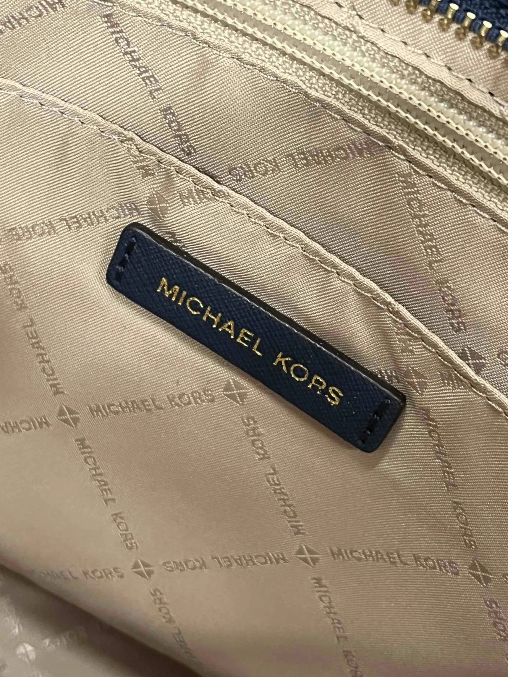 Navy Jet Set Travel Handbag