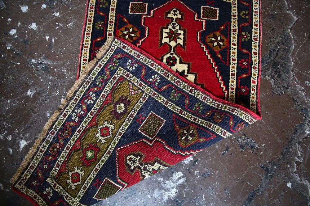 Old Mini Turkish Rug 1.10x3.7ft