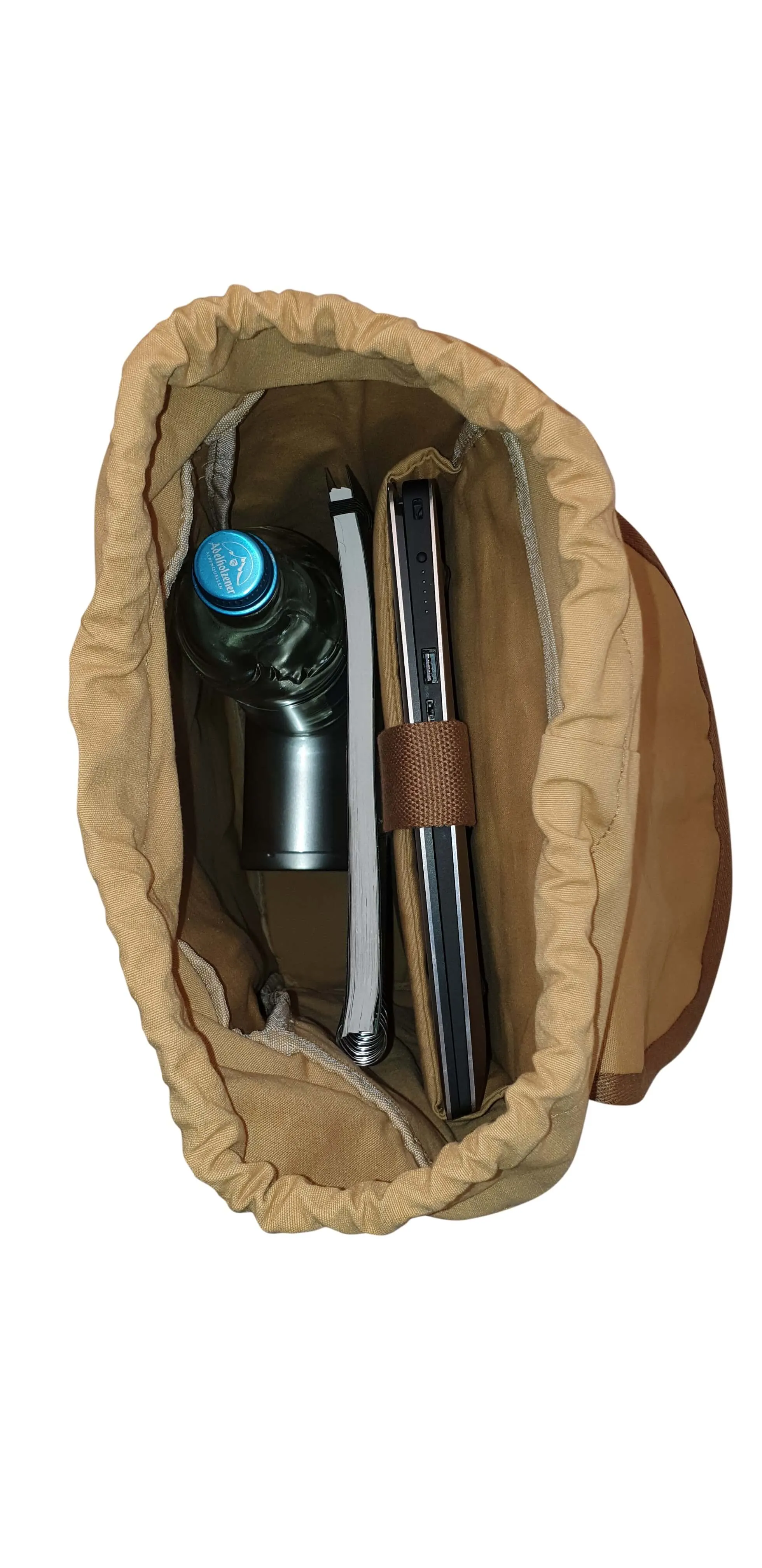 PAPERO Rucksack OWL aus Kraft Papier 13 L leicht, reißfest und wasserfest vegan, nachhaltig