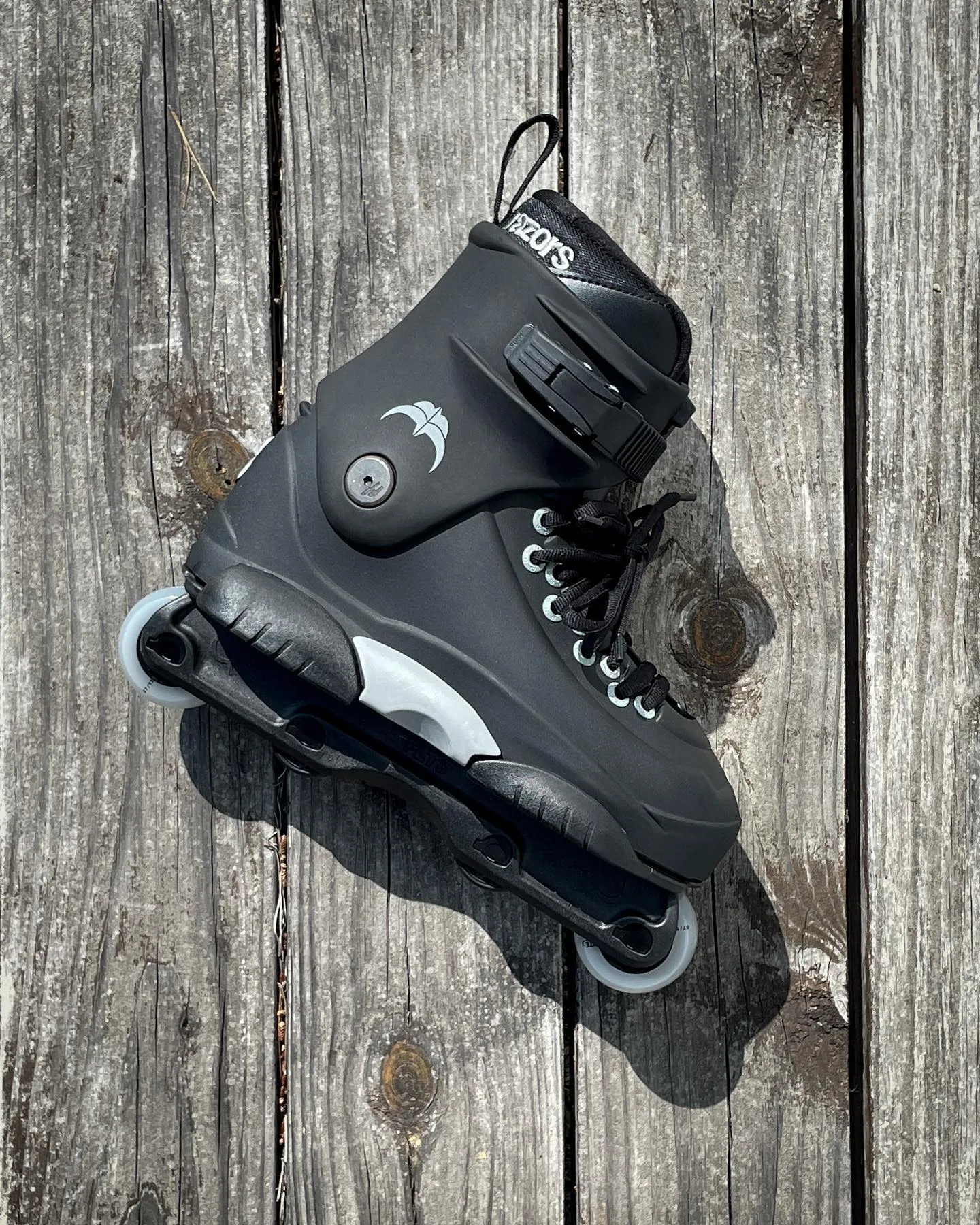 Patin agressif Razors Genesys LE