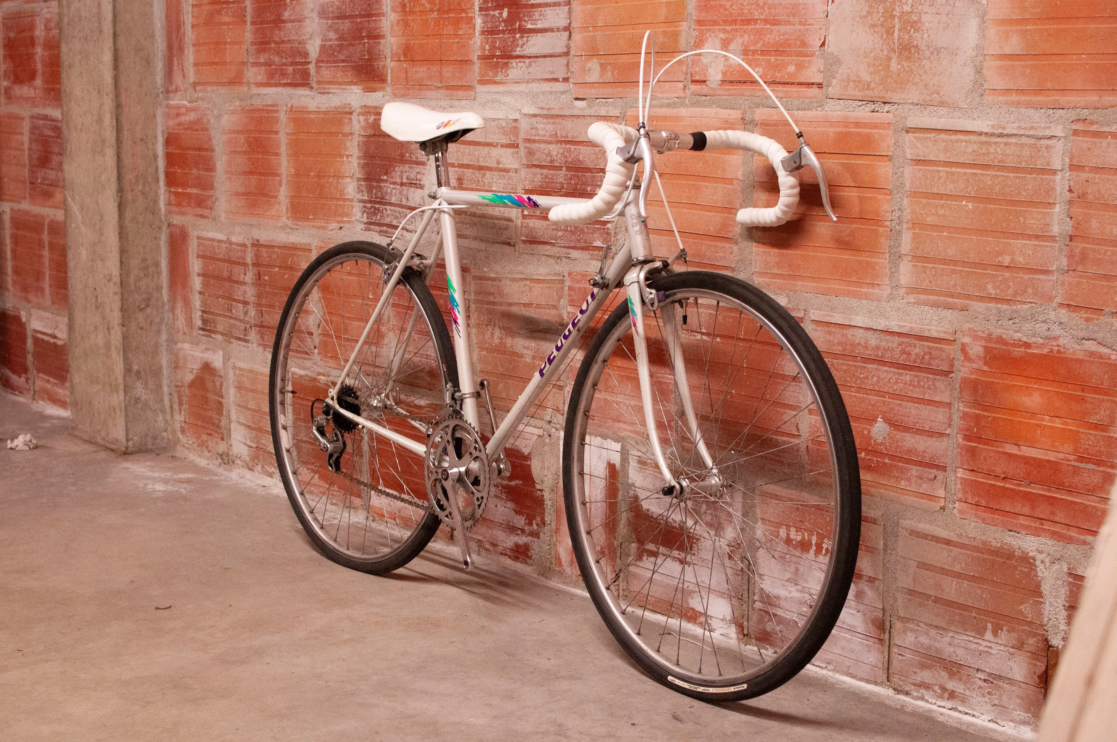 Peugeot Lautauret Vintage Road Bike, White & Purple, 53cm/Large