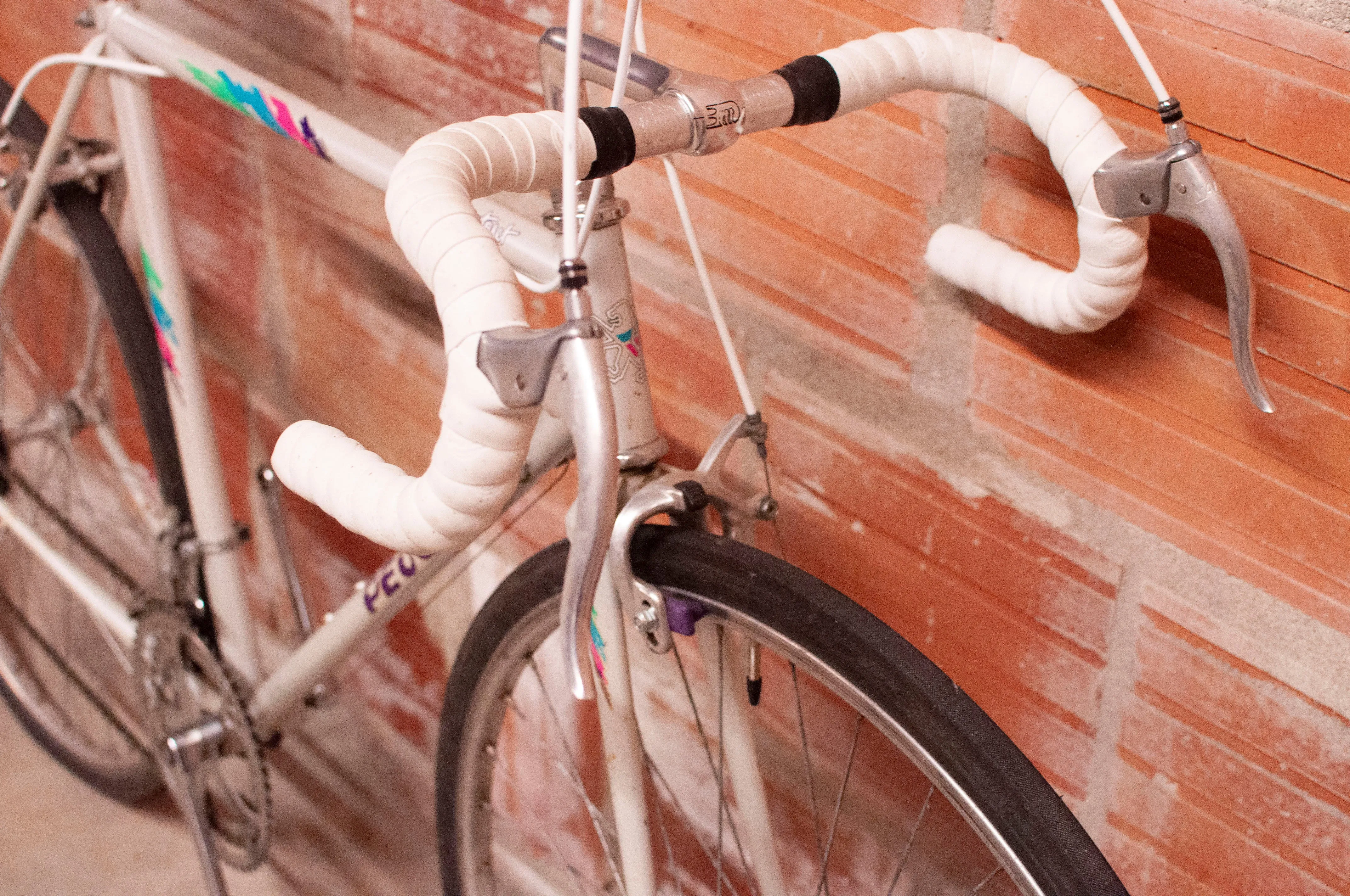 Peugeot Lautauret Vintage Road Bike, White & Purple, 53cm/Large