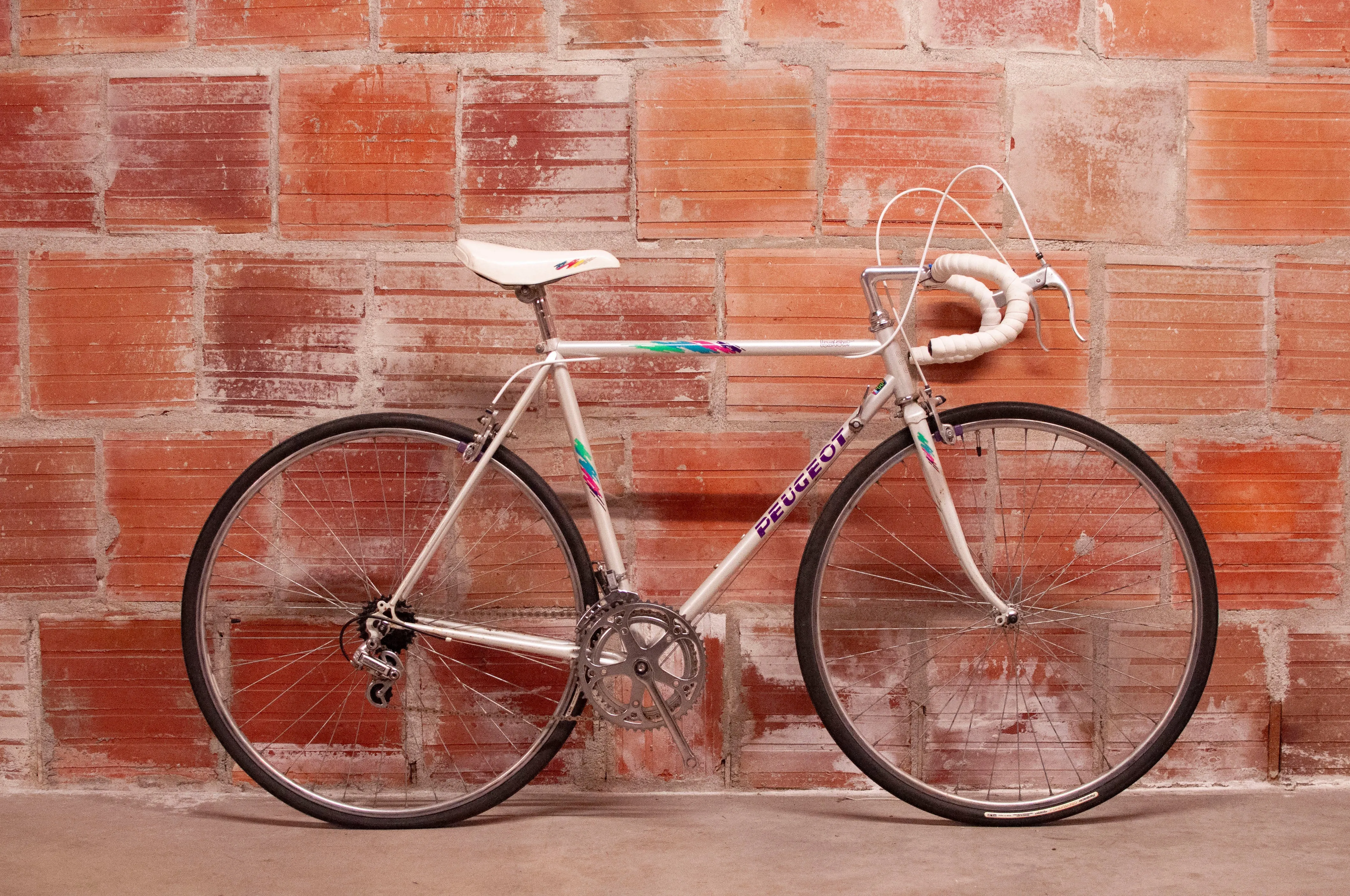 Peugeot Lautauret Vintage Road Bike, White & Purple, 53cm/Large