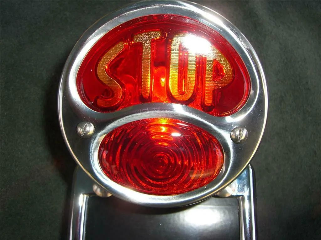 Powder coat Radius Tail light Chopper Harley Seat Frame