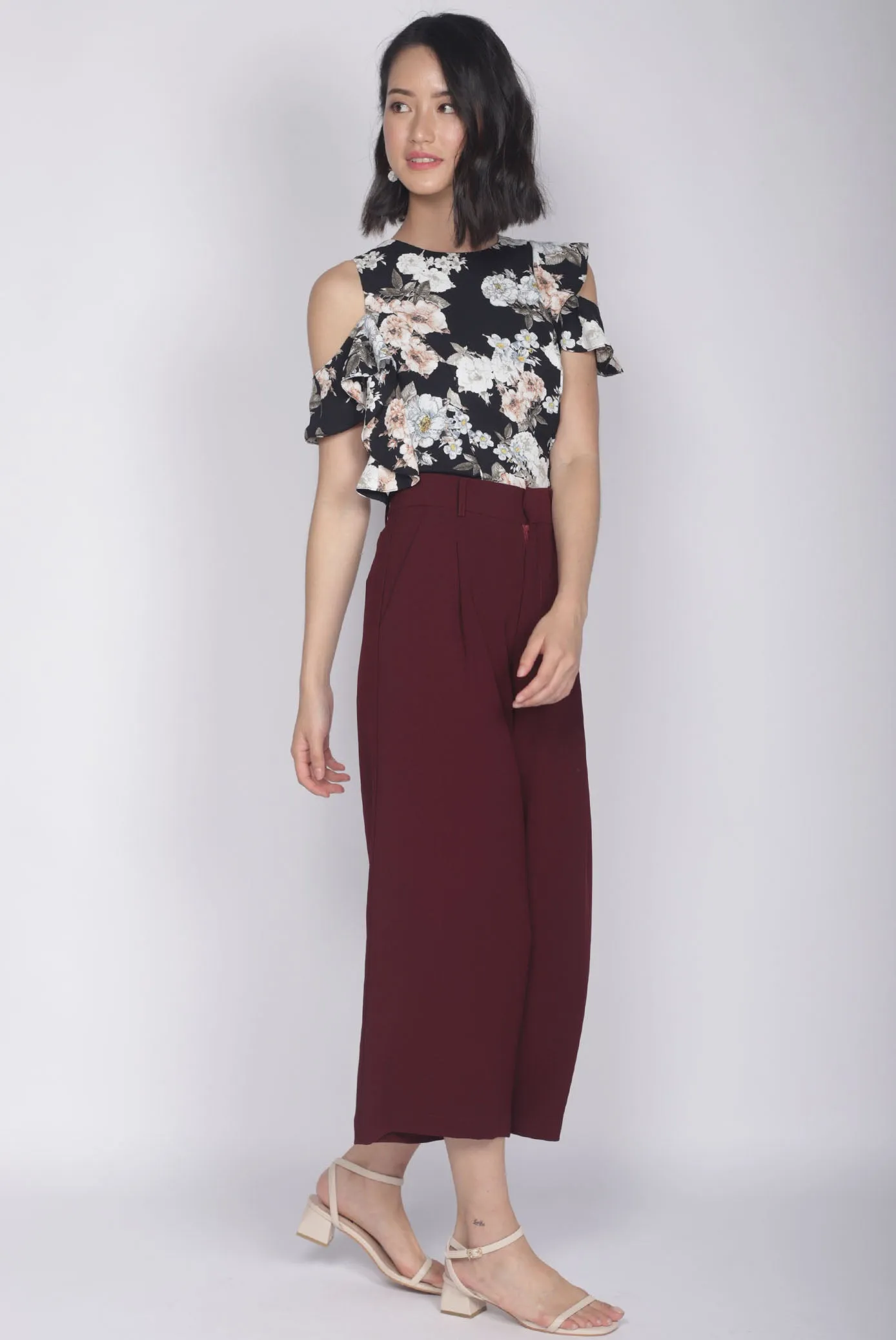 *Premium* Christie Ruffle Floral Top In Black