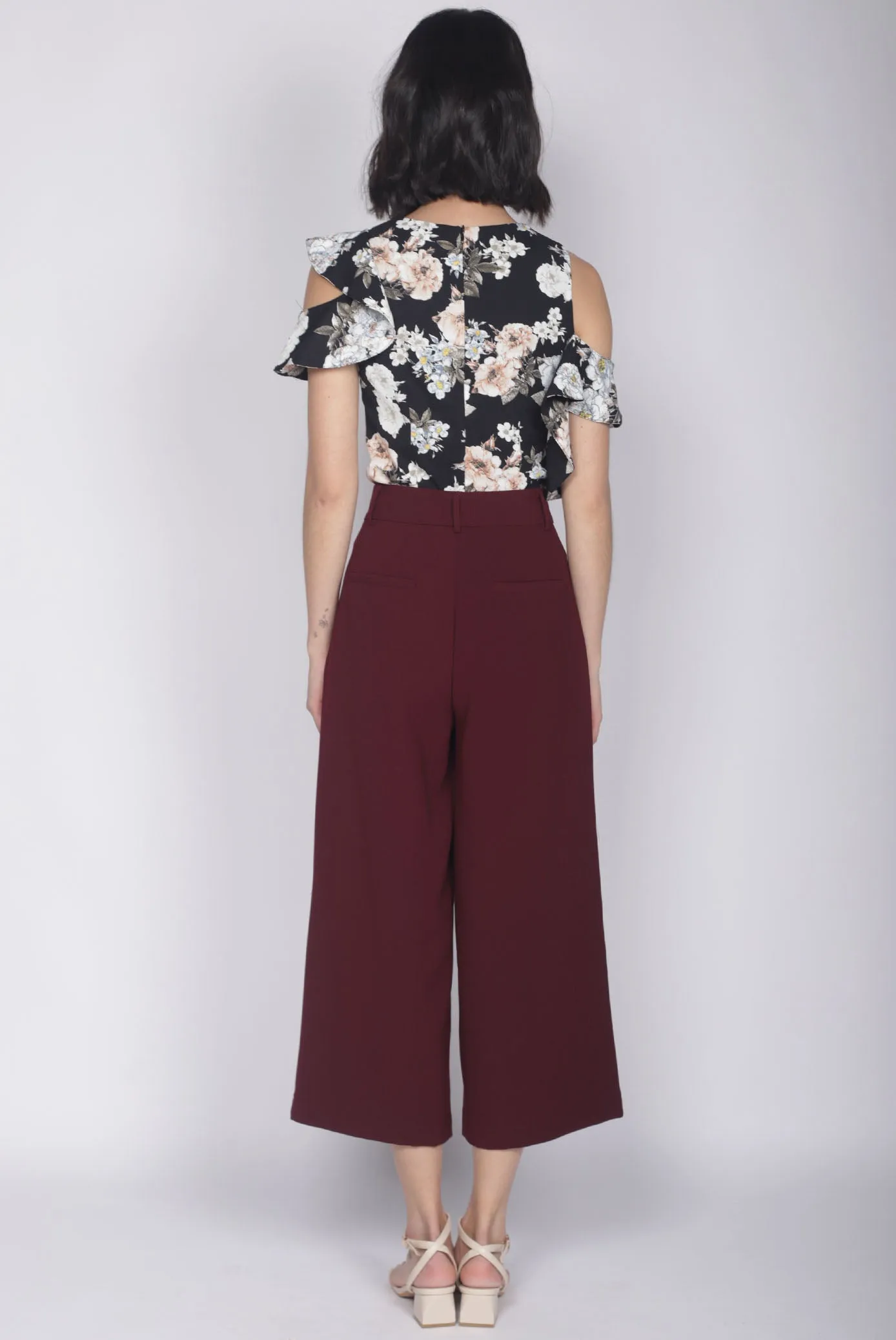 *Premium* Christie Ruffle Floral Top In Black
