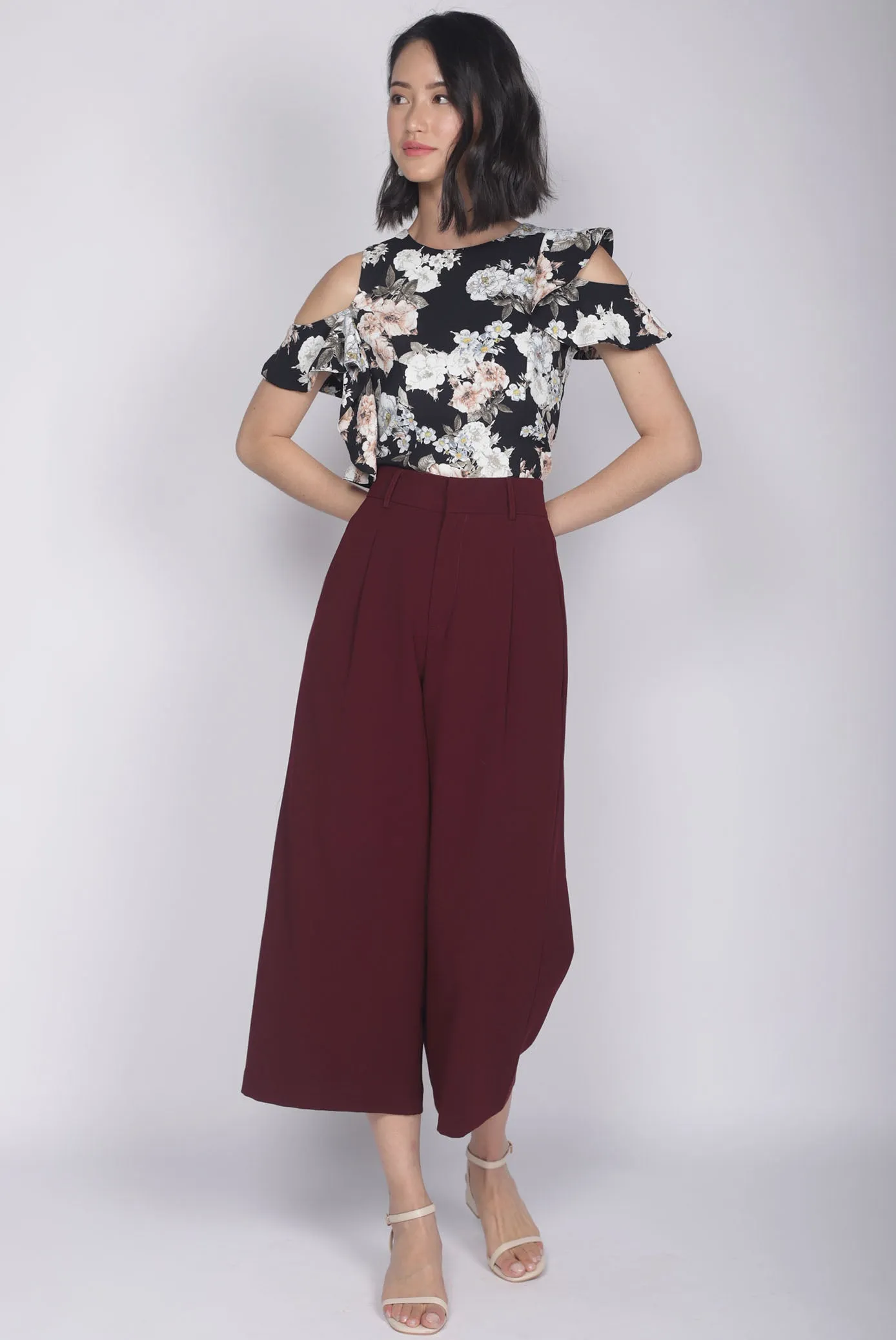 *Premium* Christie Ruffle Floral Top In Black