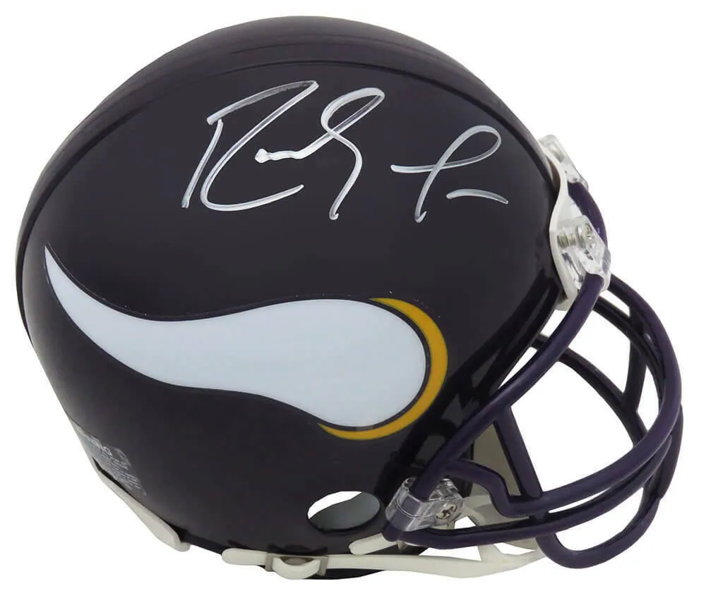 Randy Moss Signed Minnesota Vikings Throwback Riddell Mini Helmet (SCHWARTZ COA)