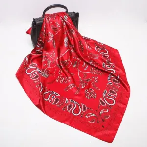 Rotes Paisley Tuch