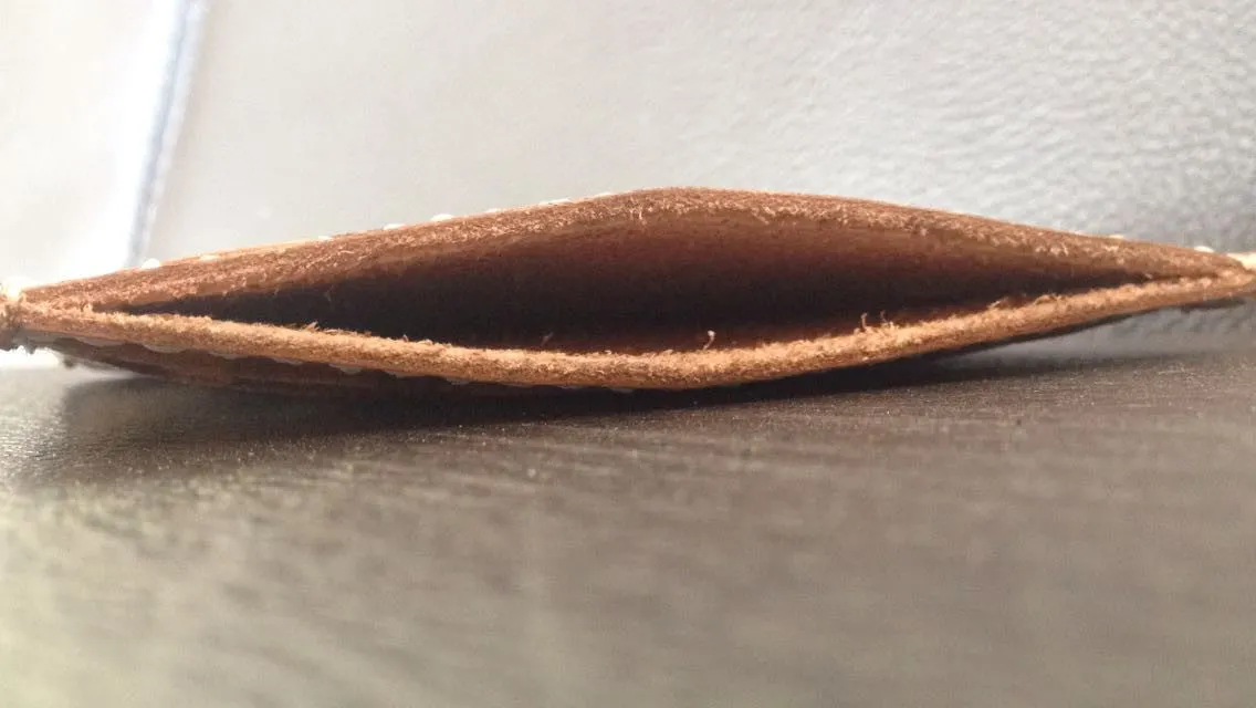 Staple Card Holder - Pina