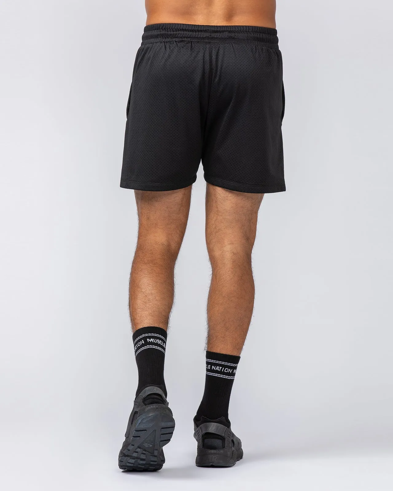 Throwback Lay Up 3.5" Shorts - Black