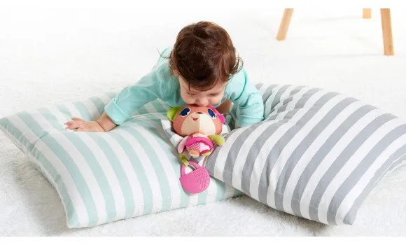 Tiny Love Tiny Princess Tales Izzy Jitter