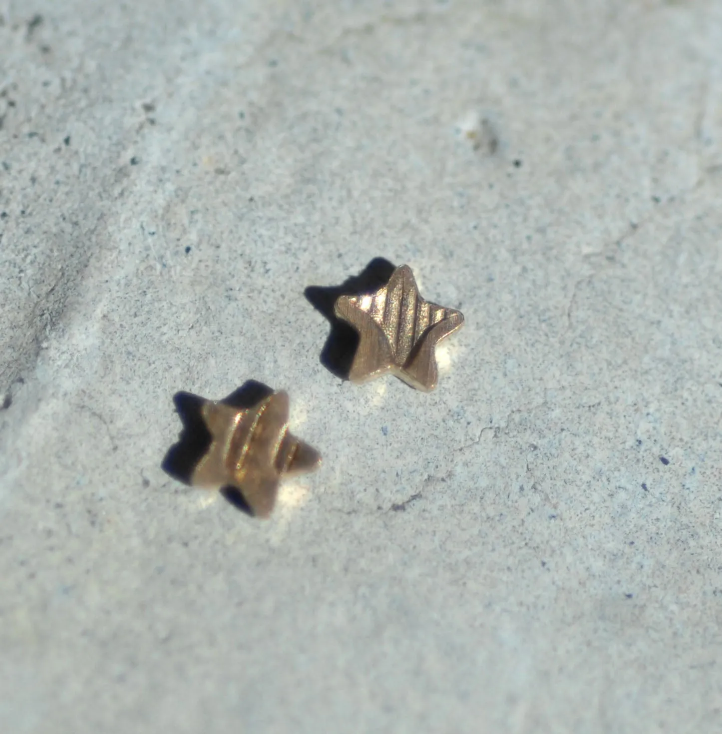 Tiny Metal Hexagon Star 3mm