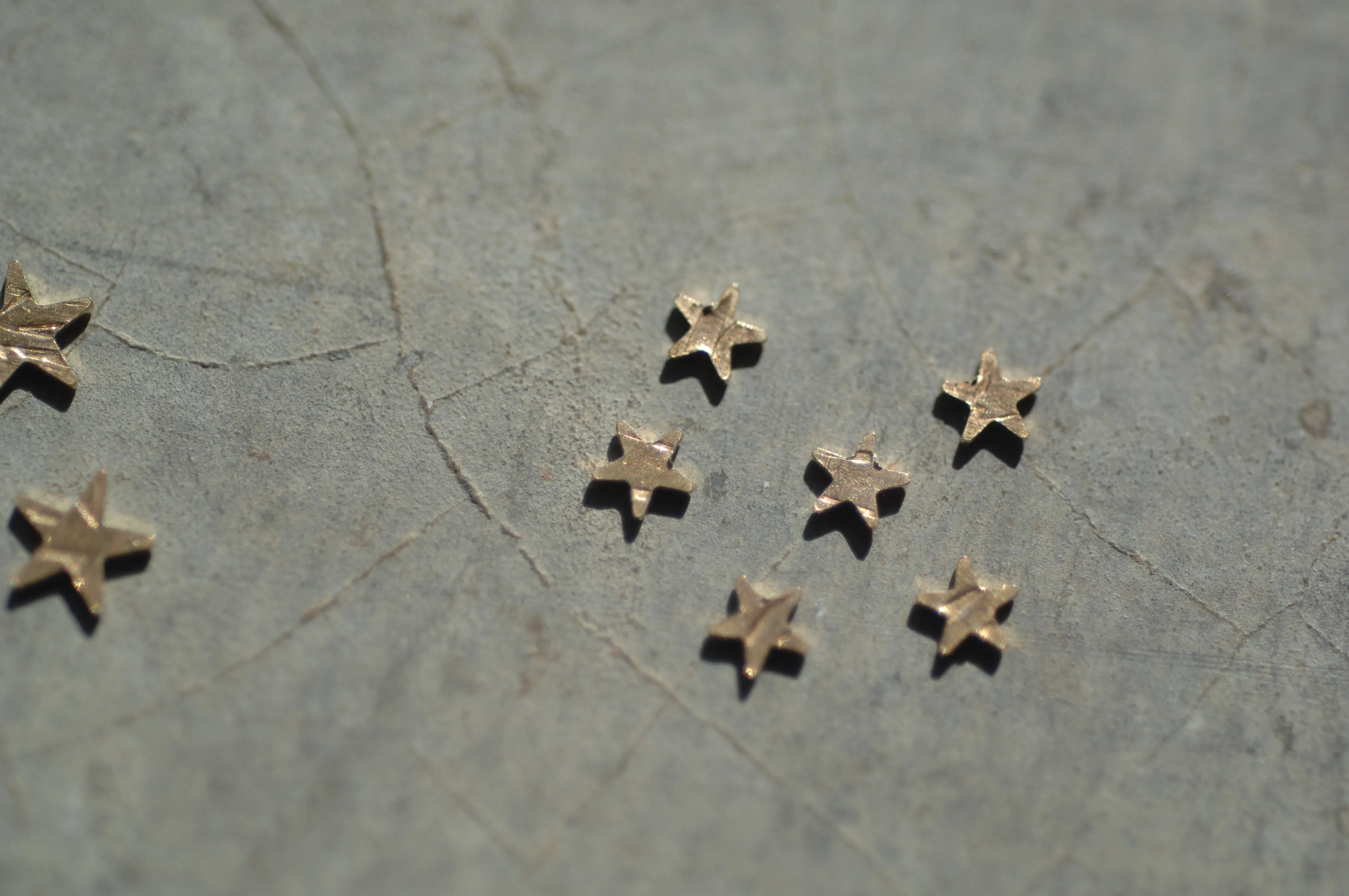 Tiny Metal Hexagon Star 3mm