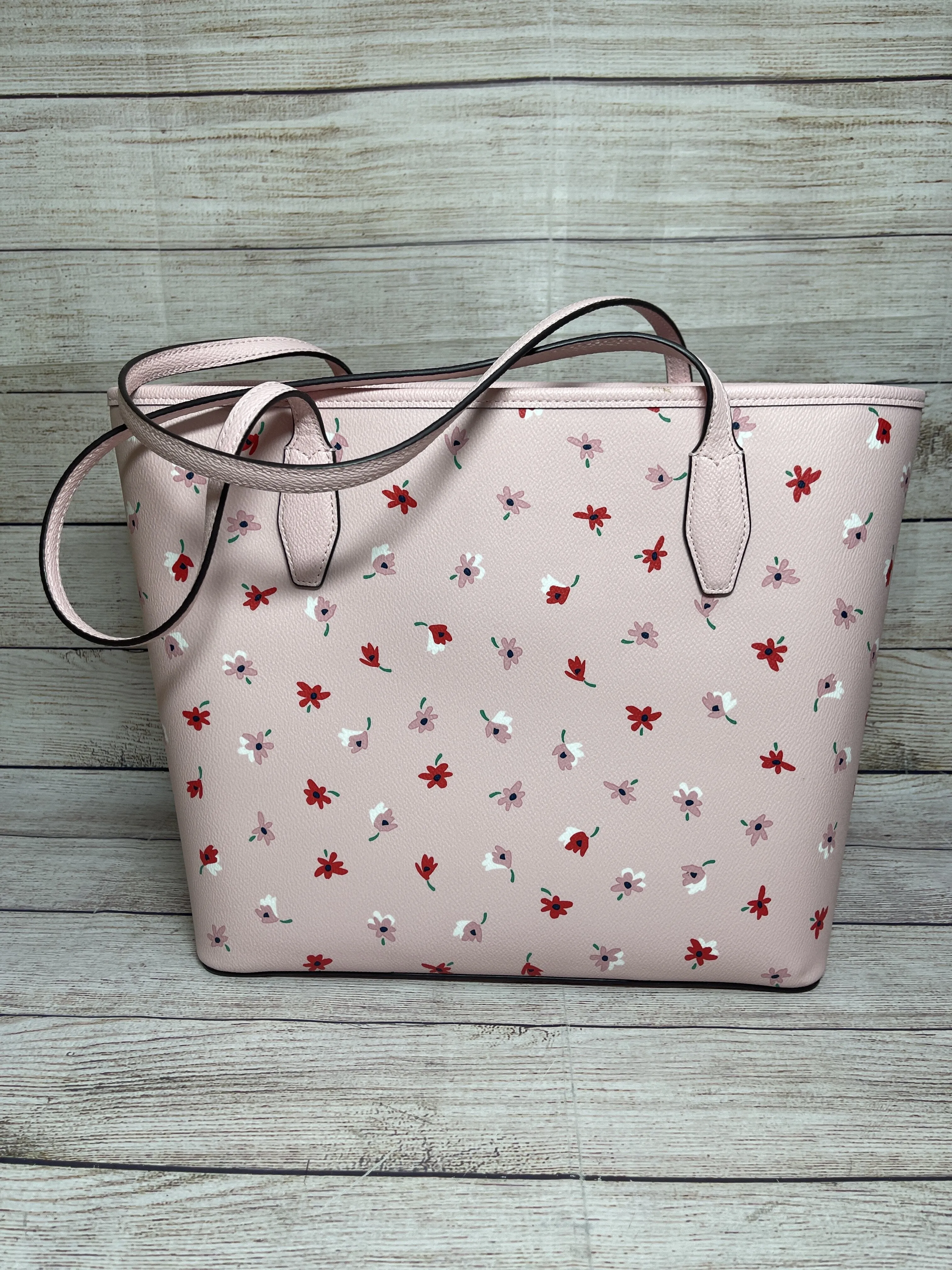 Tote Designer By Kate Spade  Size: Large