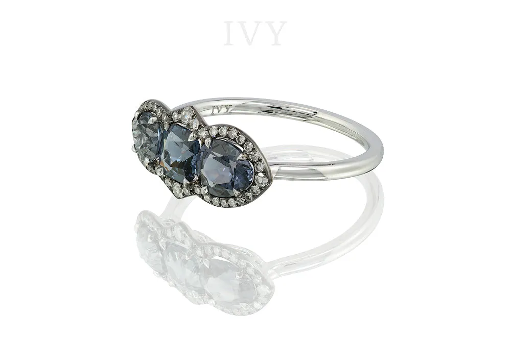 Trio Ring