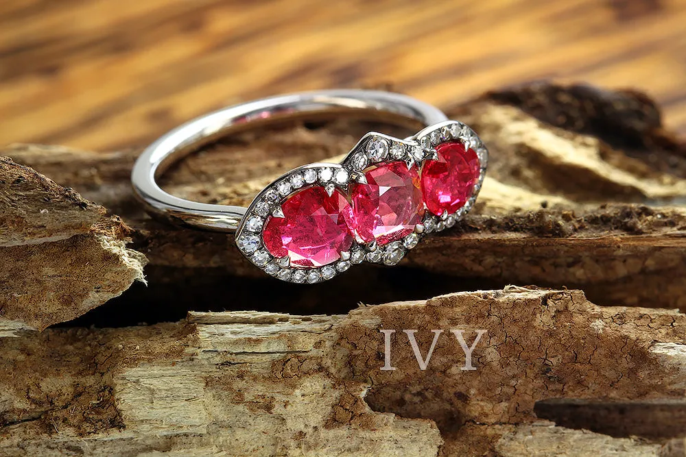 Trio Ring